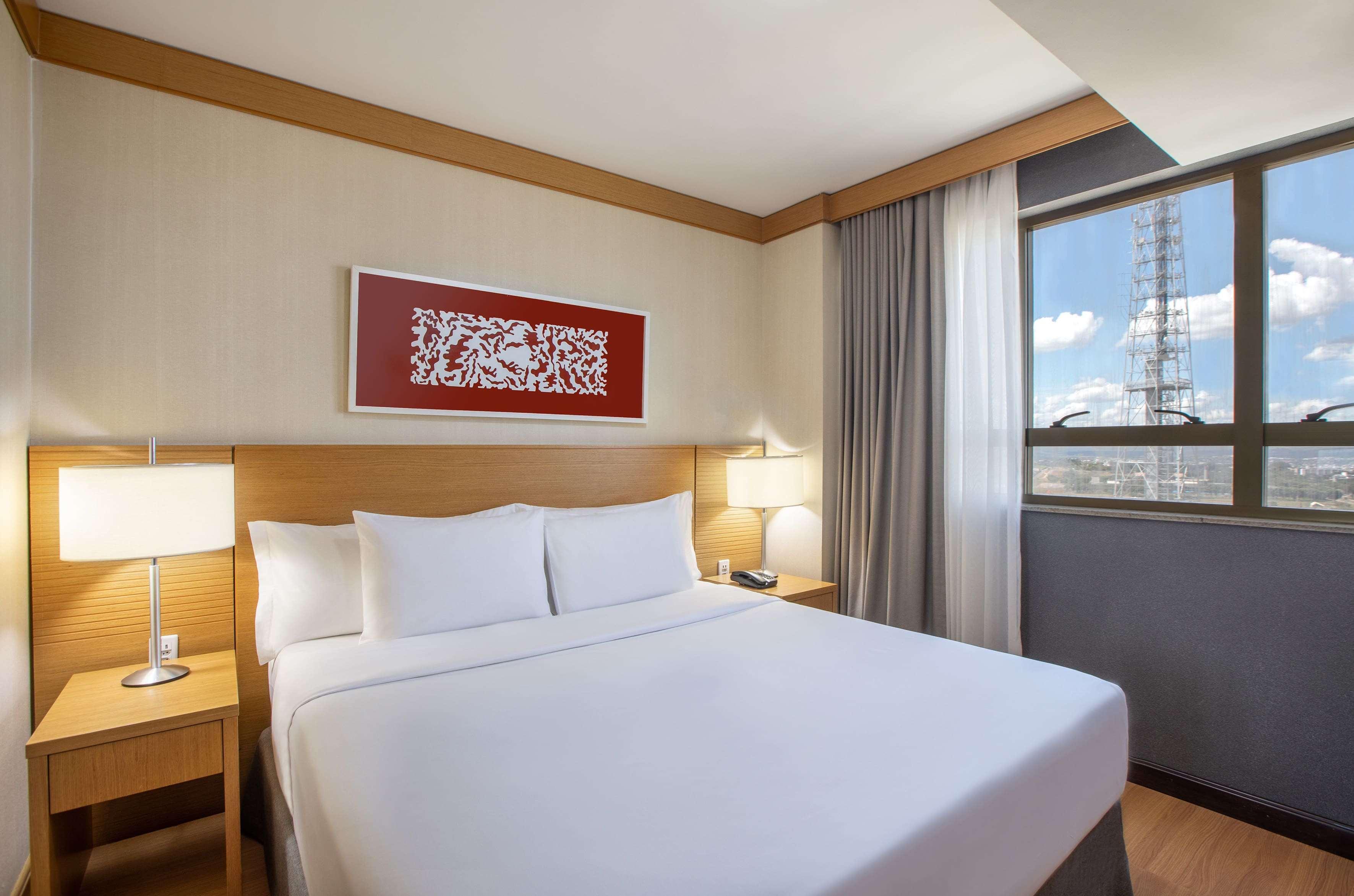 Double Queen Size Bed