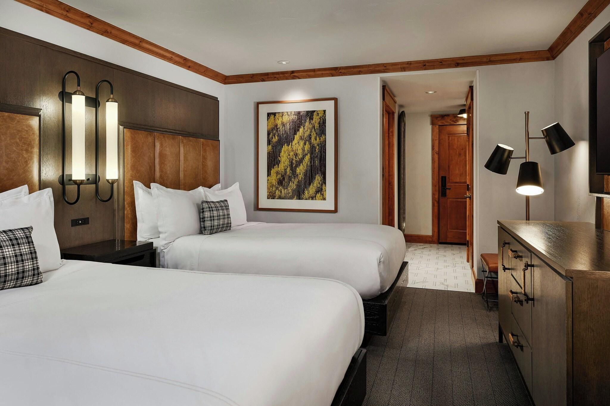 Quadruple Two Queen Beds
