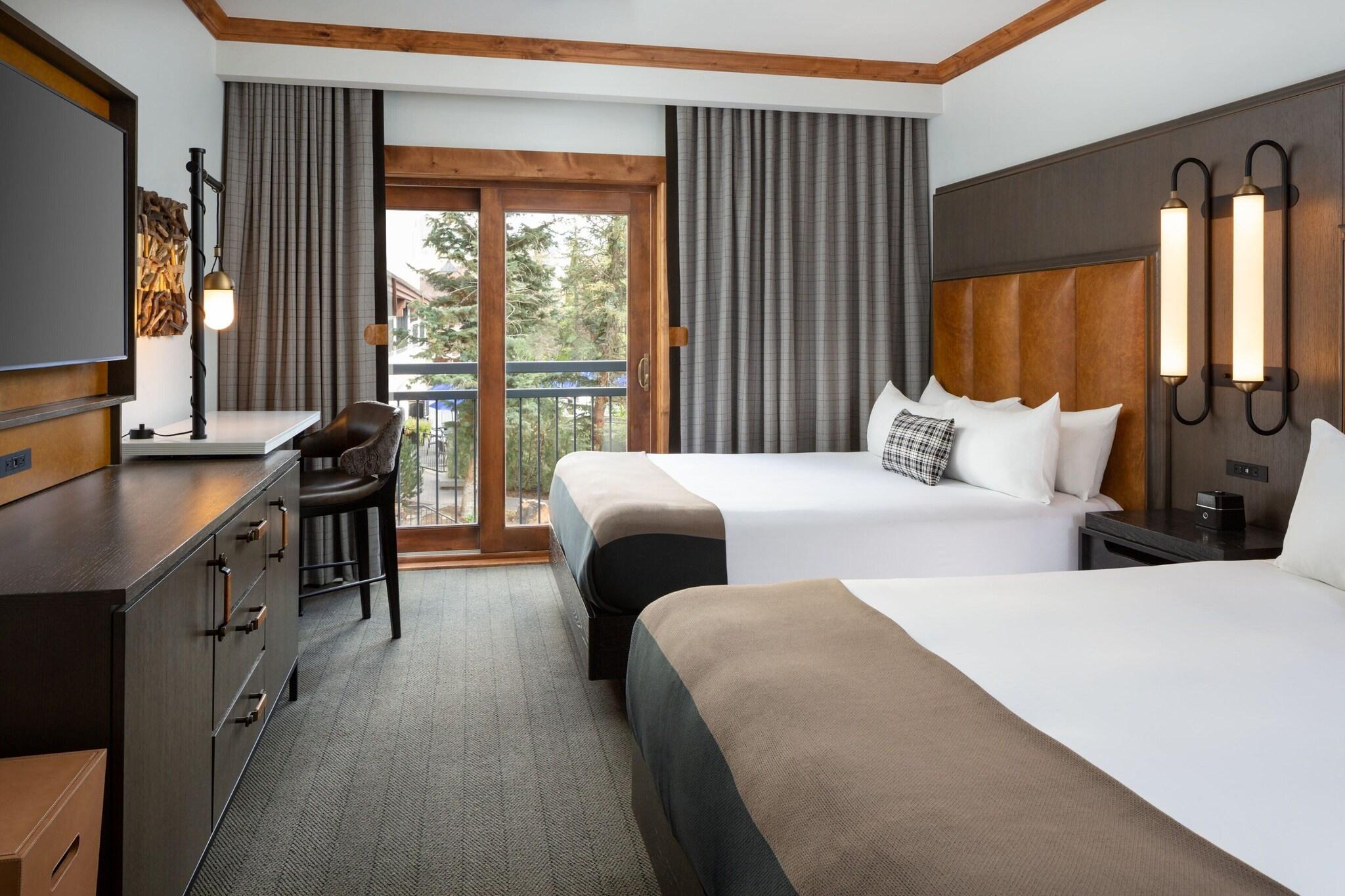 Quadruple Two Queen Beds