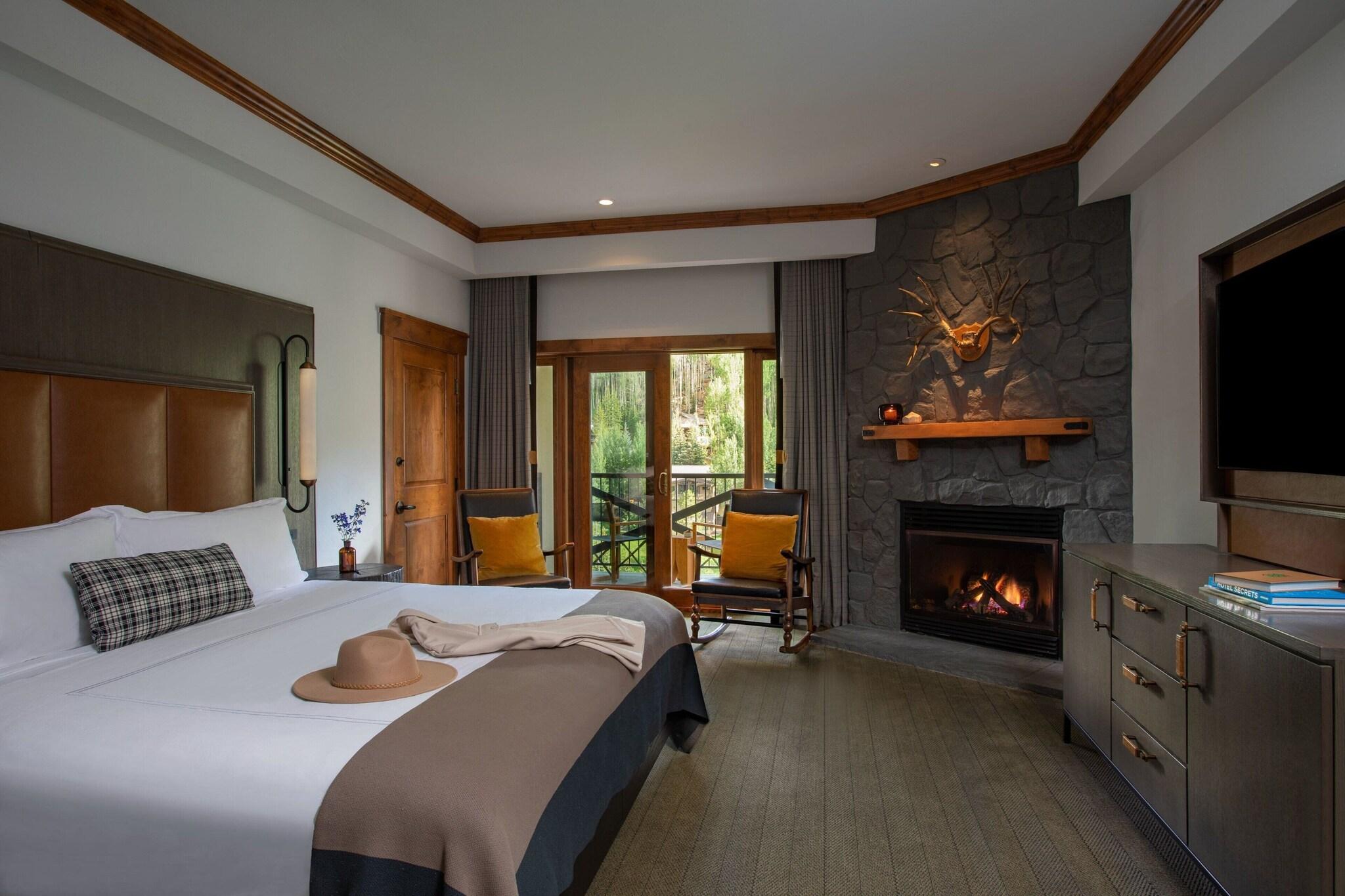 Double King Size Bed