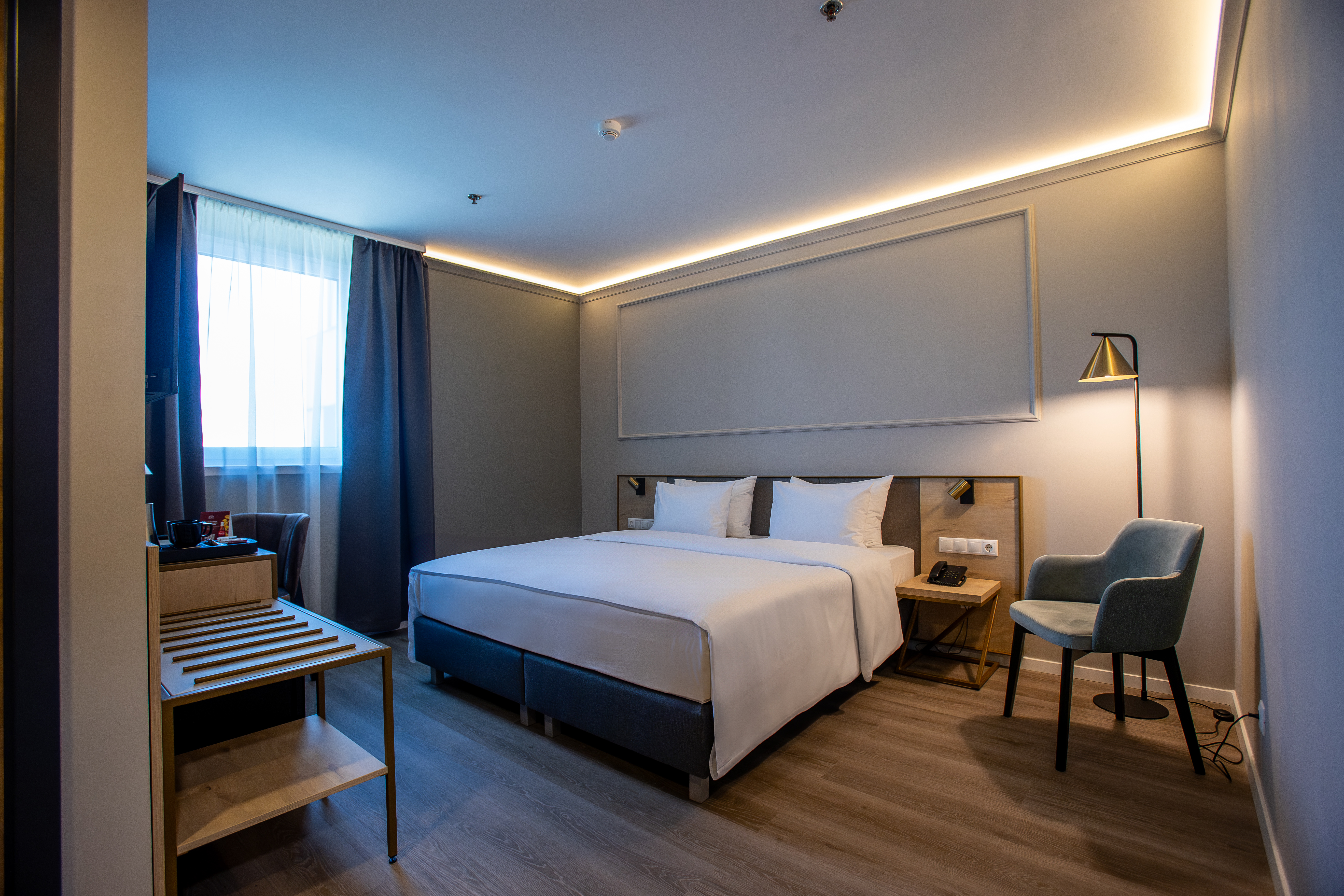 Double or Twin Standard