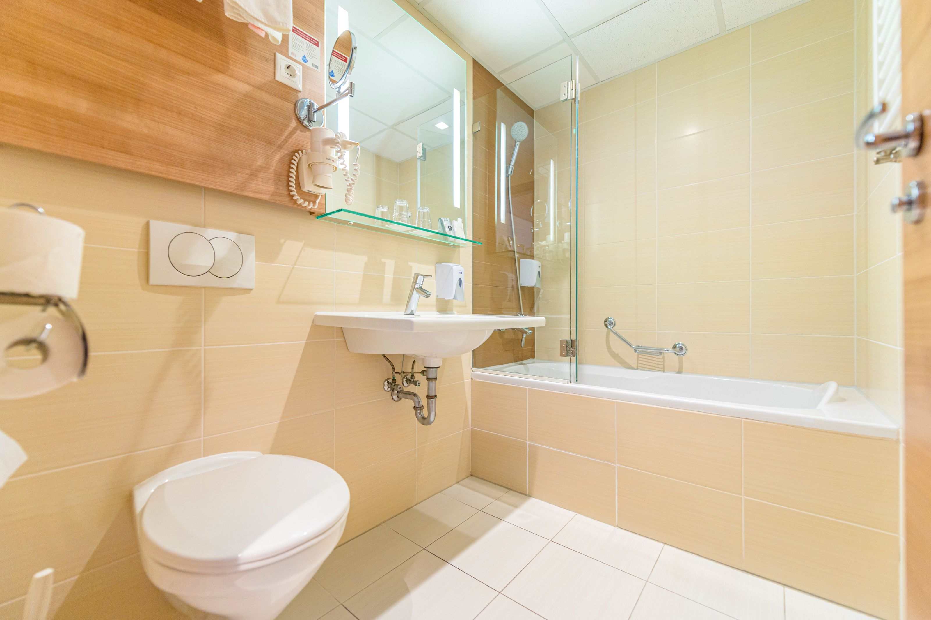 Double or Twin Standard