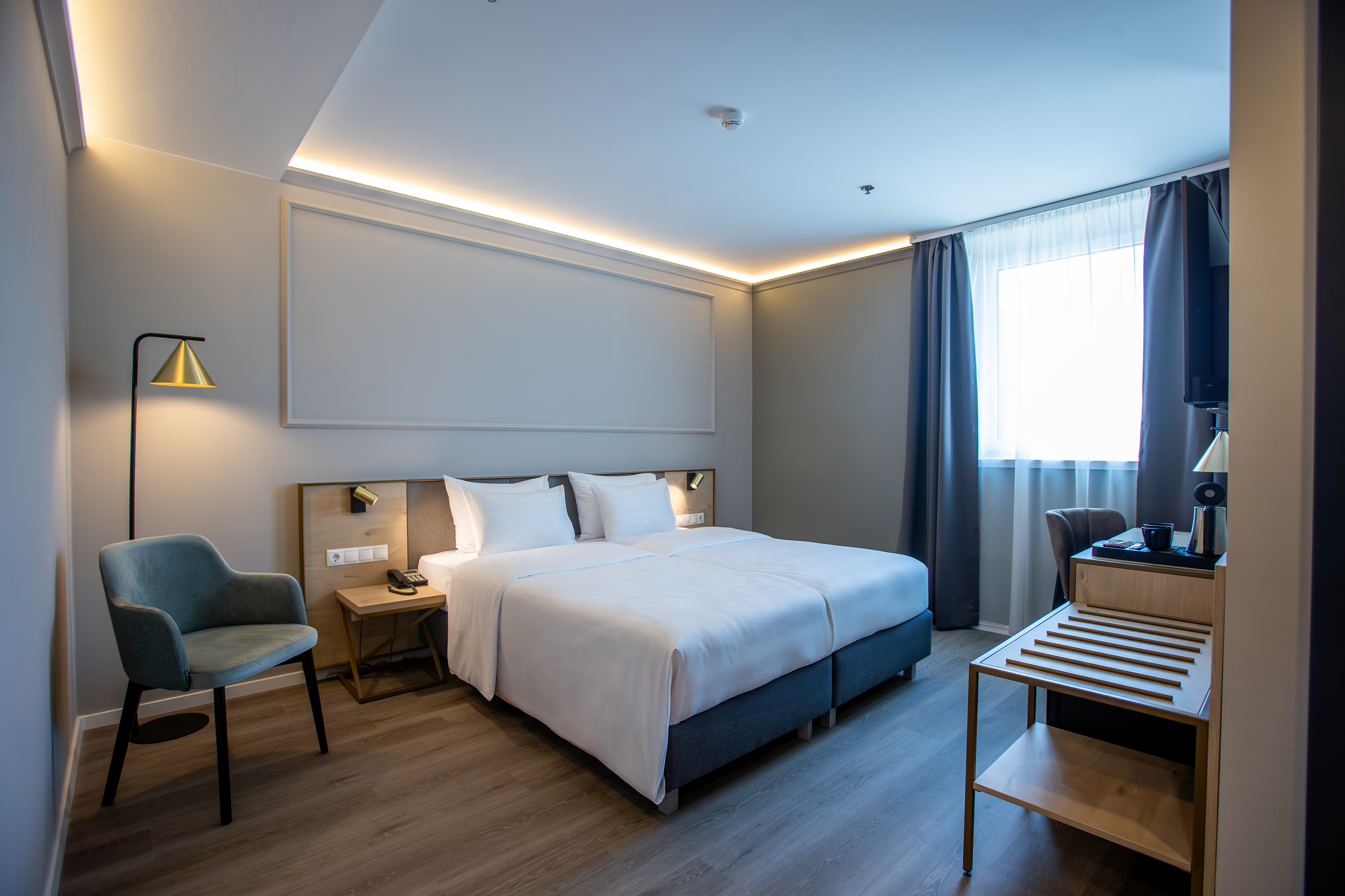 Double or Twin Standard