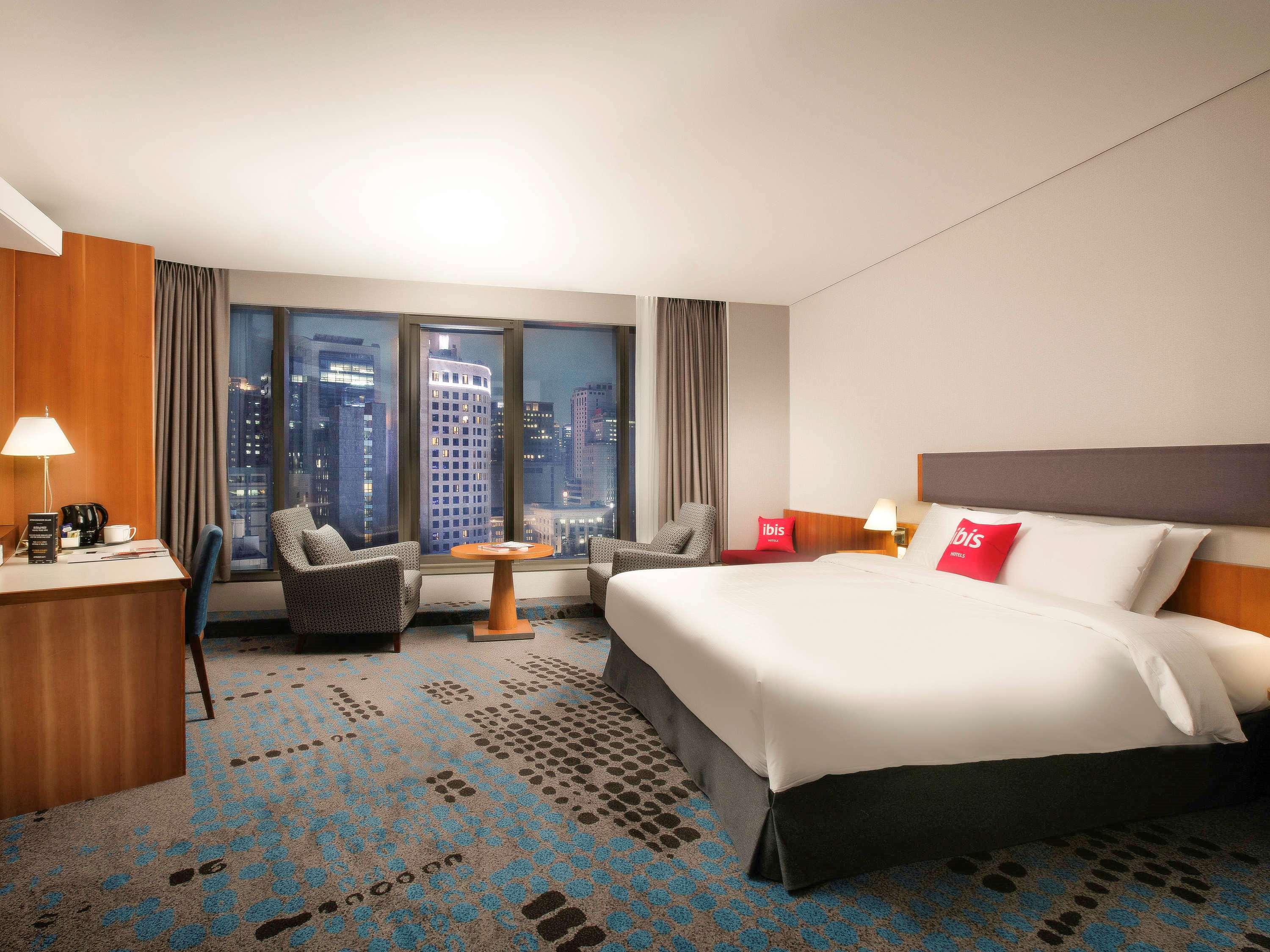 Junior Suite King Size Bed