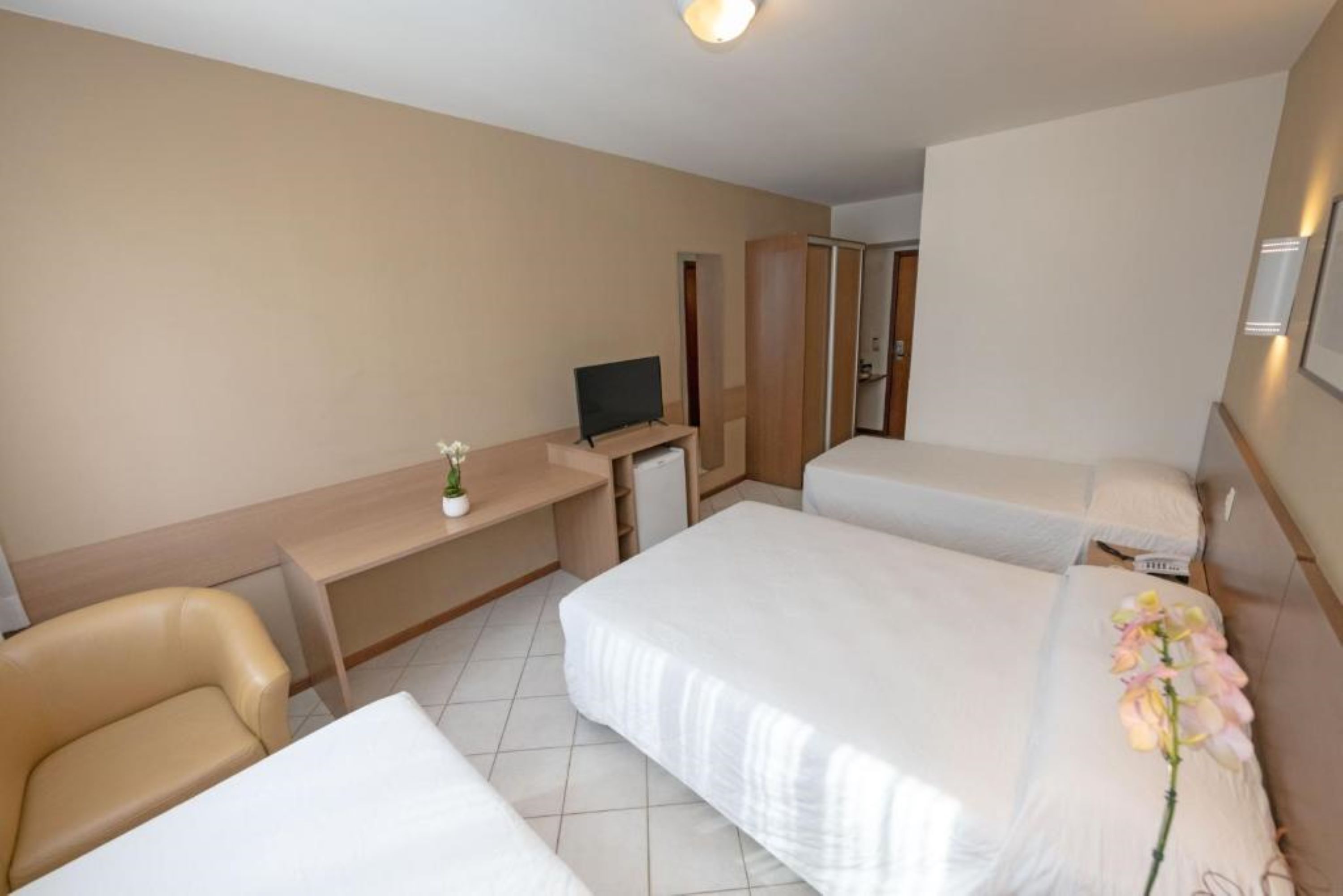 Quadruple Capacity 3