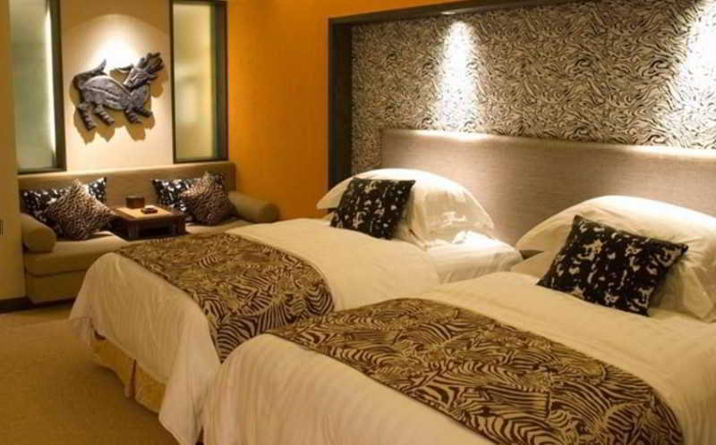 Double or Twin Superior