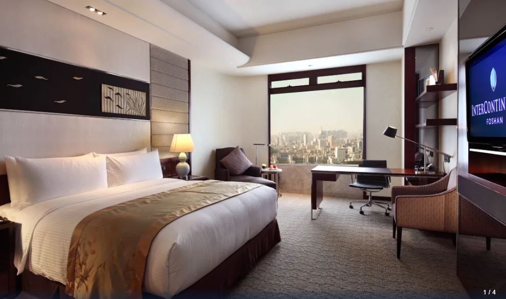 Double Superior King Bed