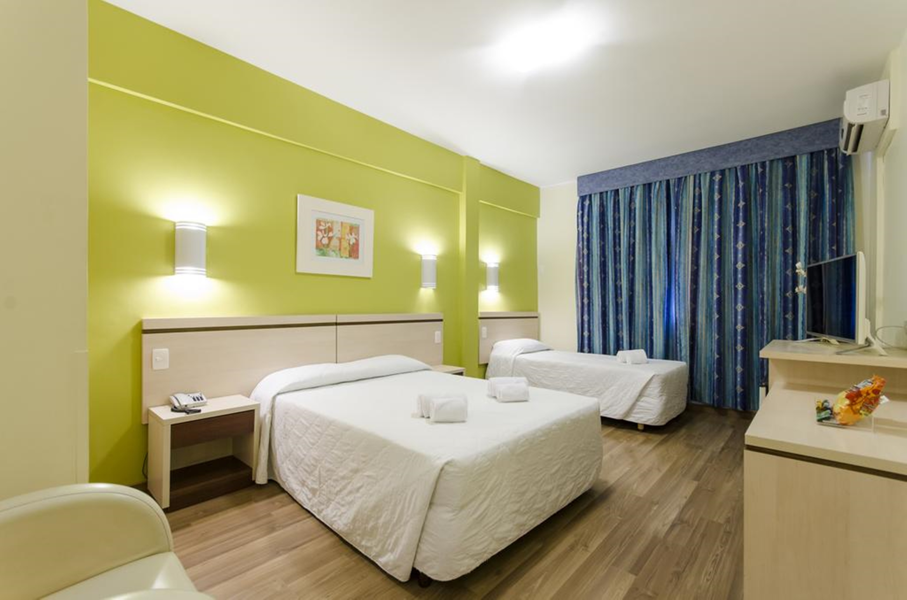 Quadruple Capacity 3