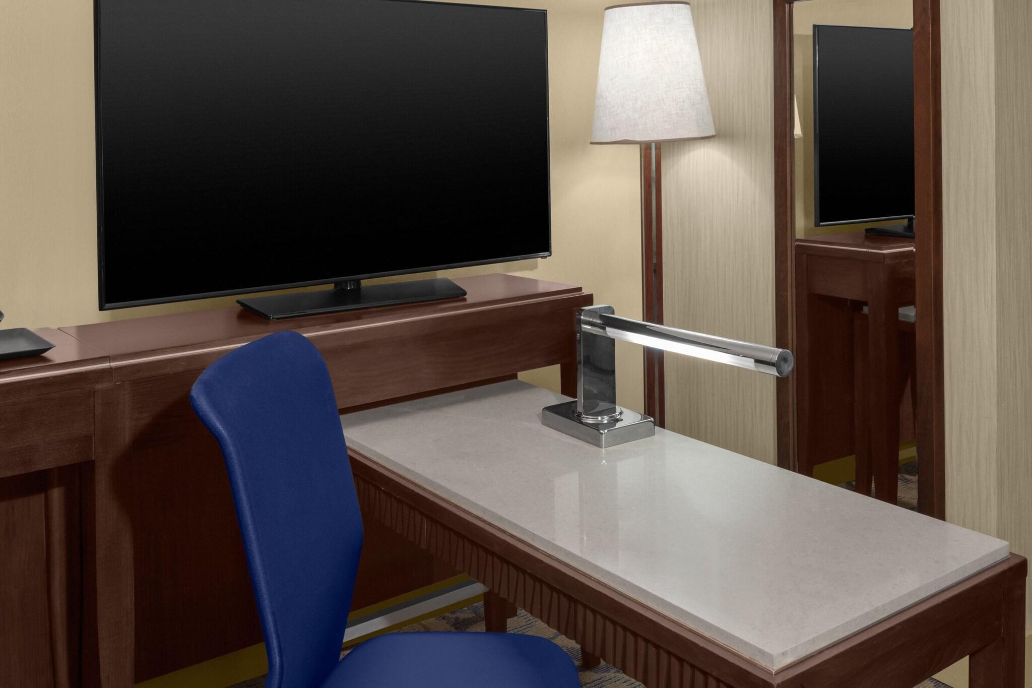 Double City View King Bed