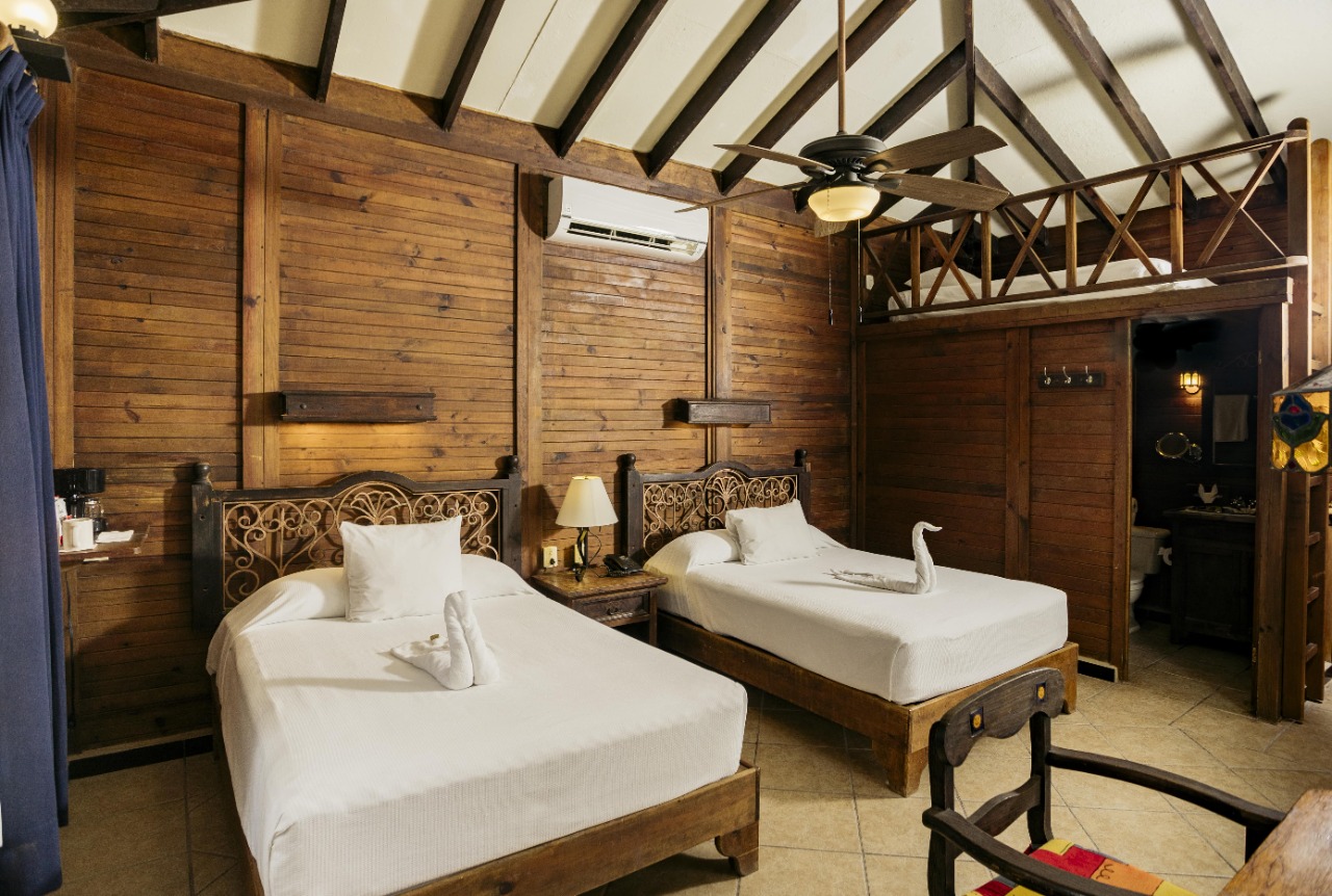 Bungalow Garden View