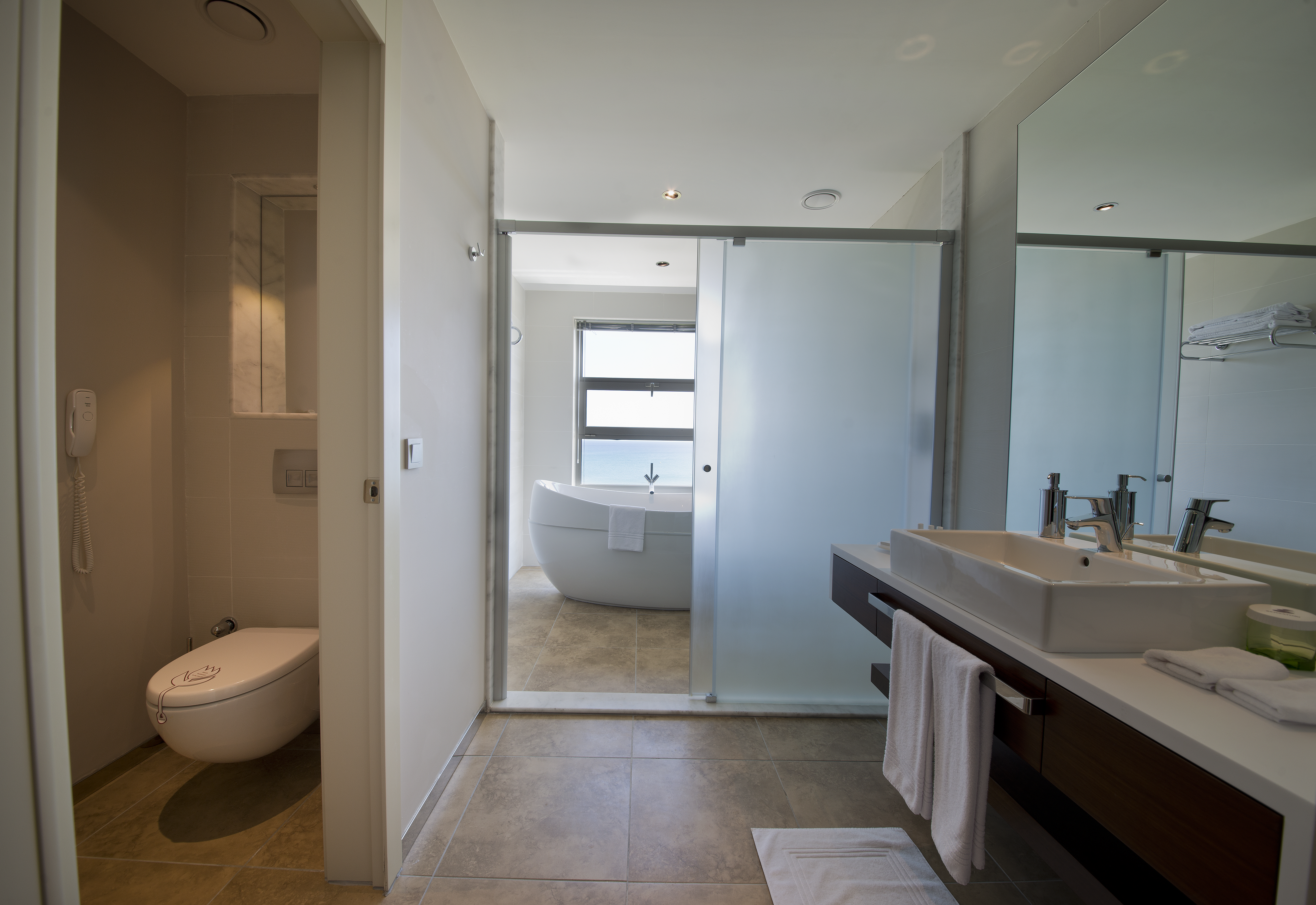 Double Single Superior