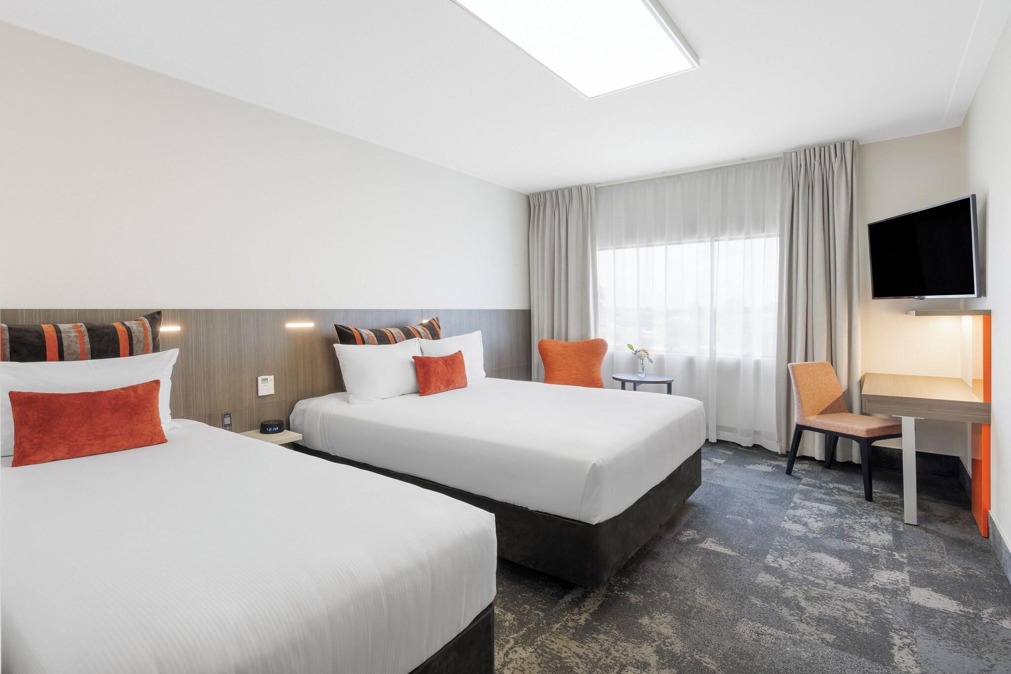 Room Deluxe Queen Bed