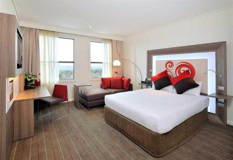 Double Queen Size Bed