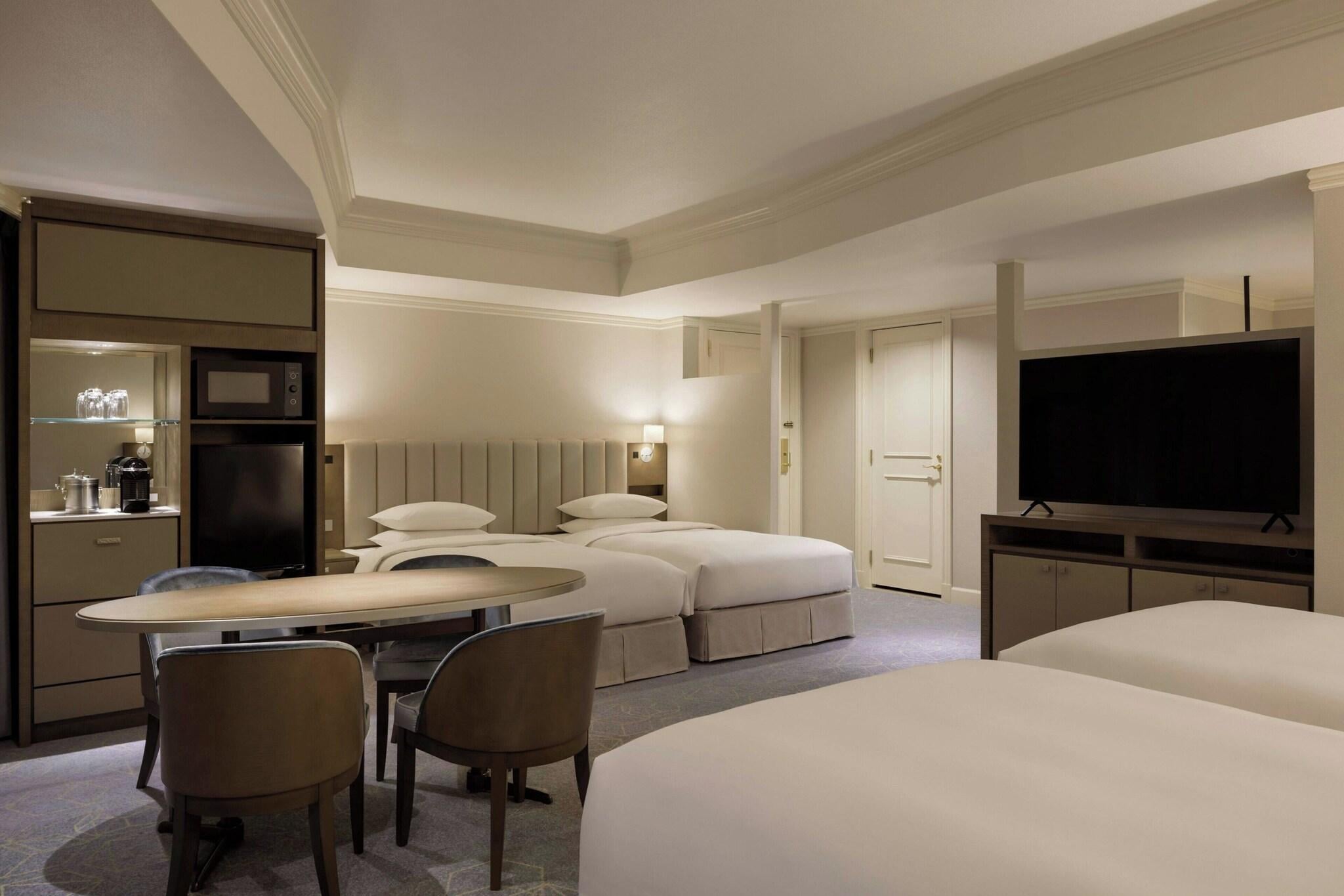 Family Room Standard