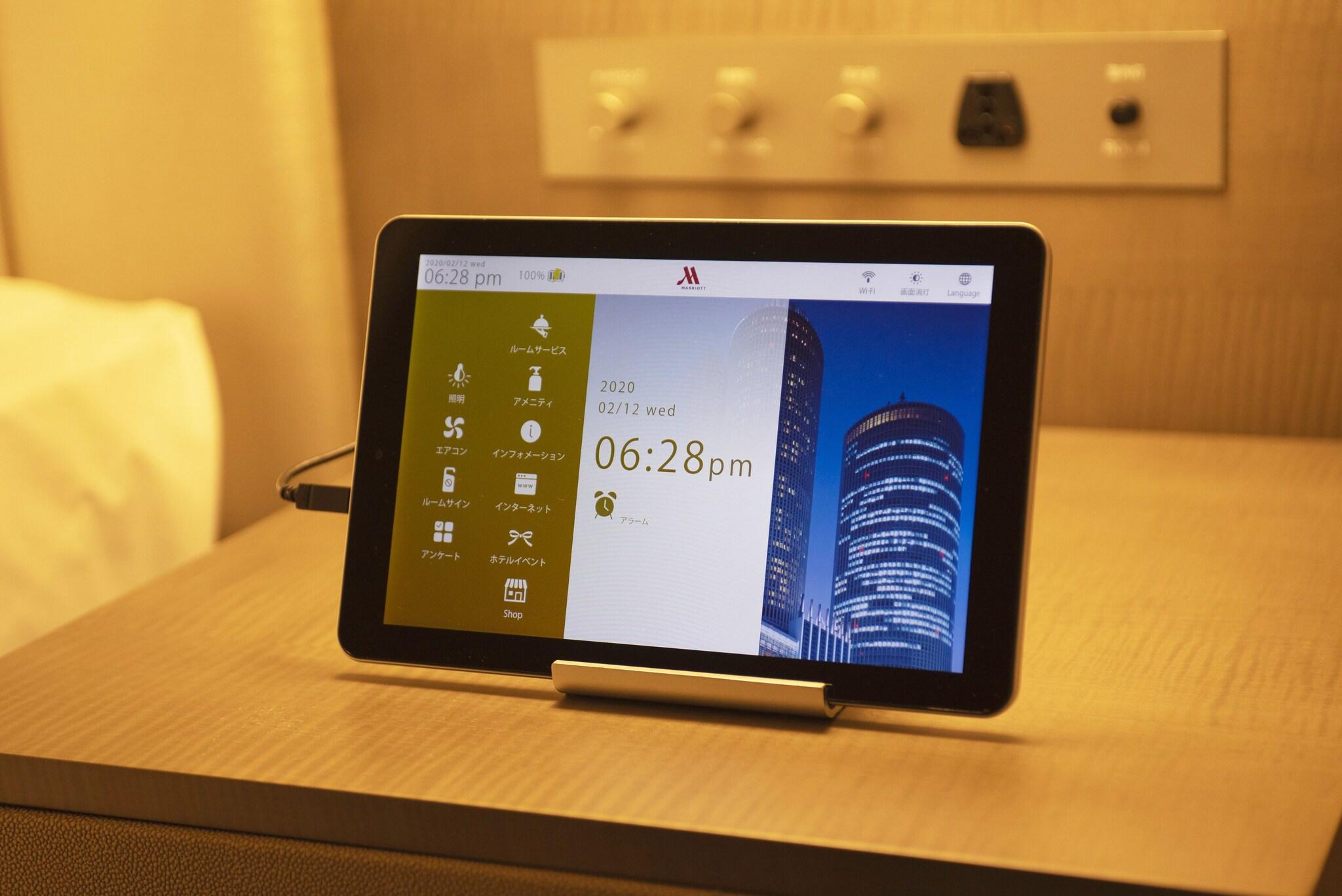 Double City View Queen Bed