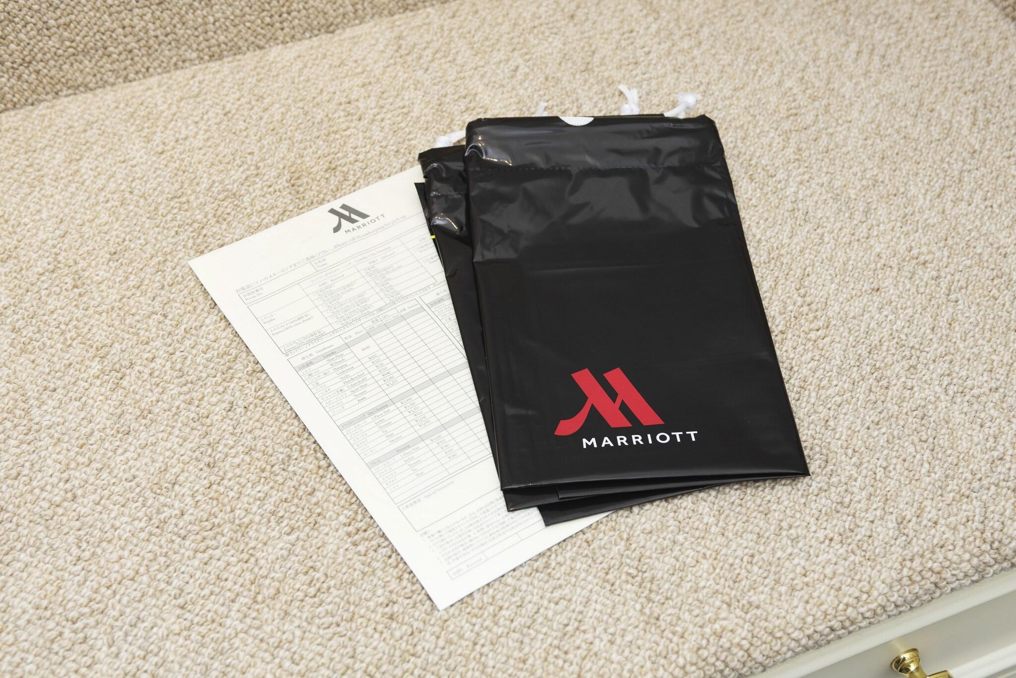 Double Club King Bed