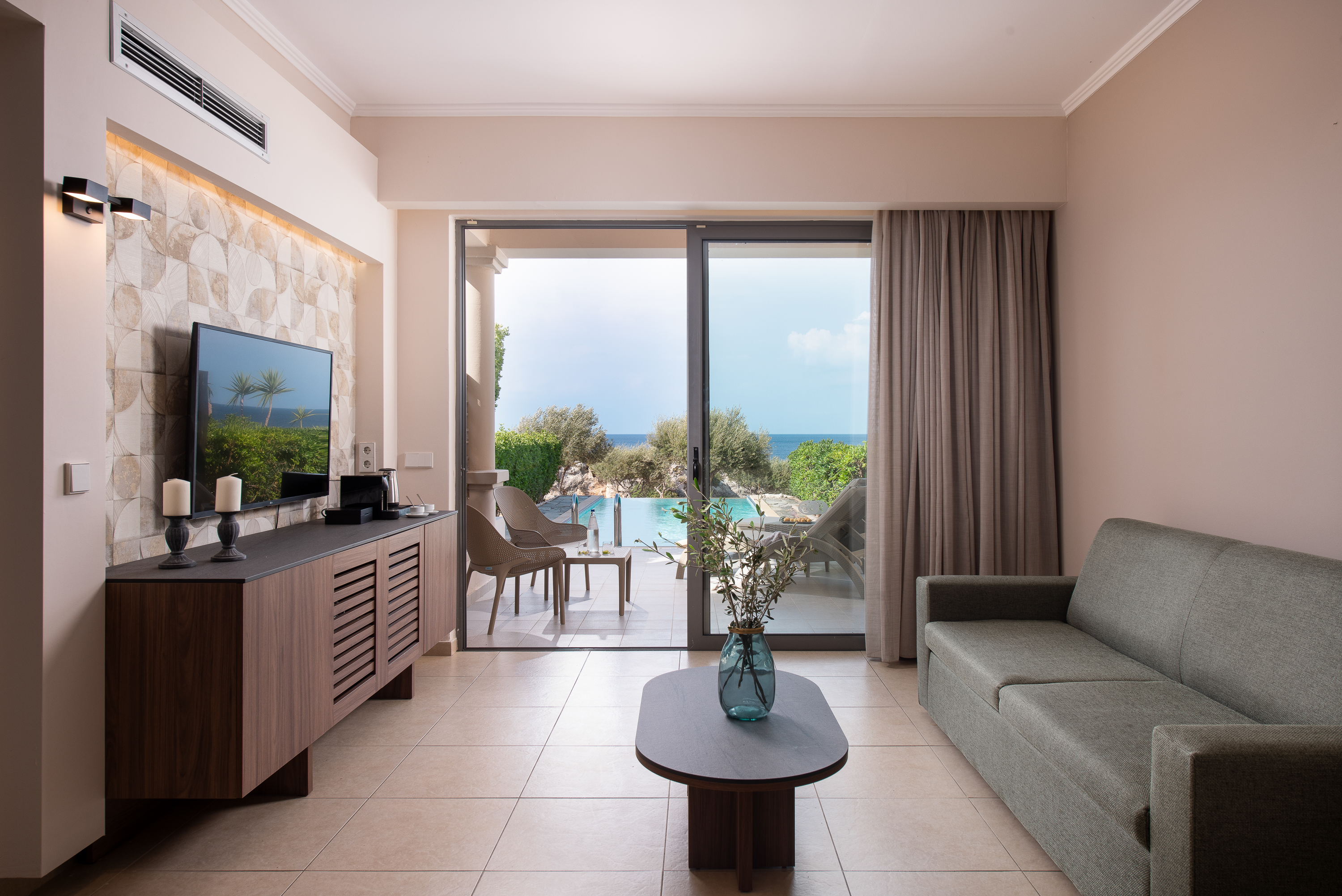 Junior Suite Sea View with Private Pool