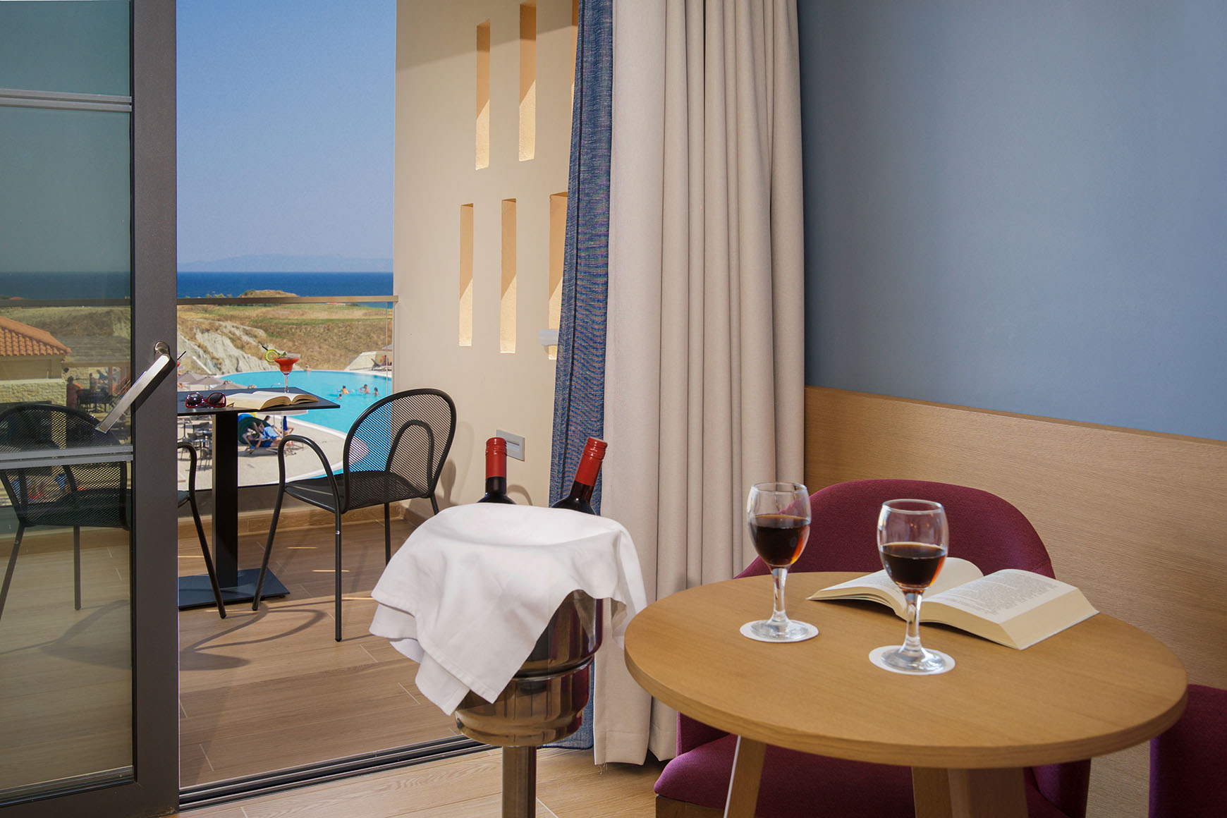 Junior Suite with Balcony