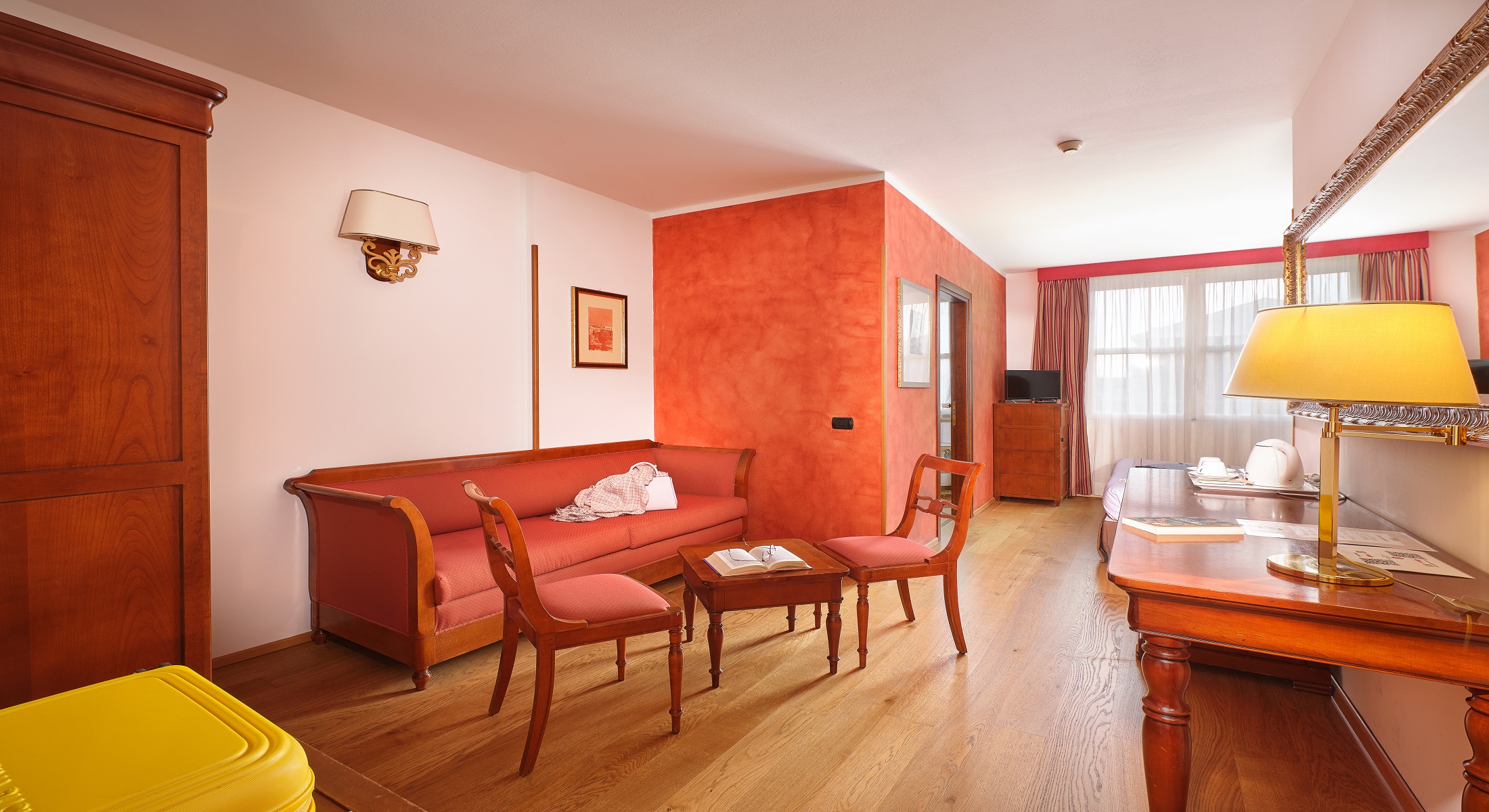 Double Single Superior