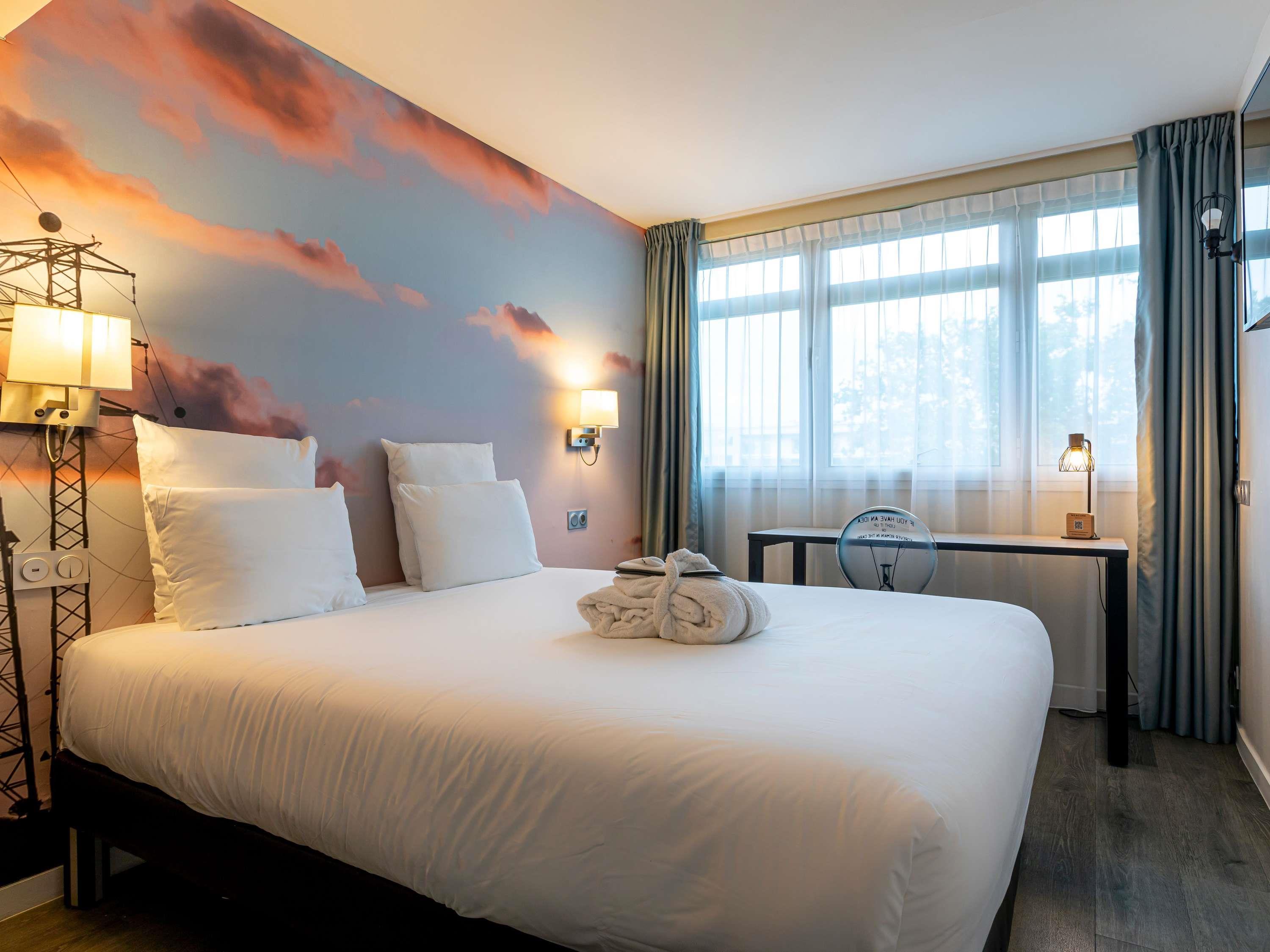 Double Superior Queen Bed