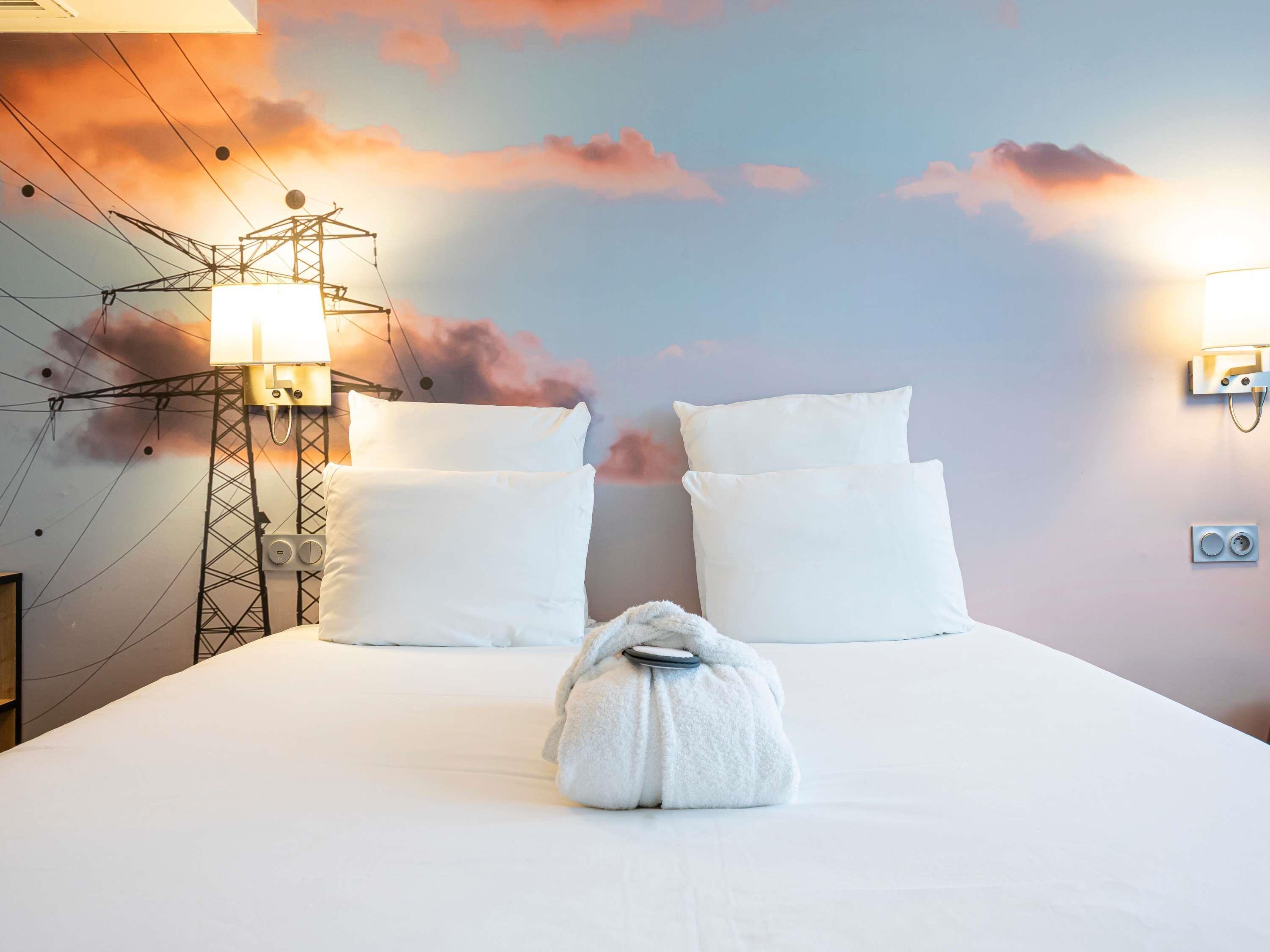 Double Superior Queen Bed