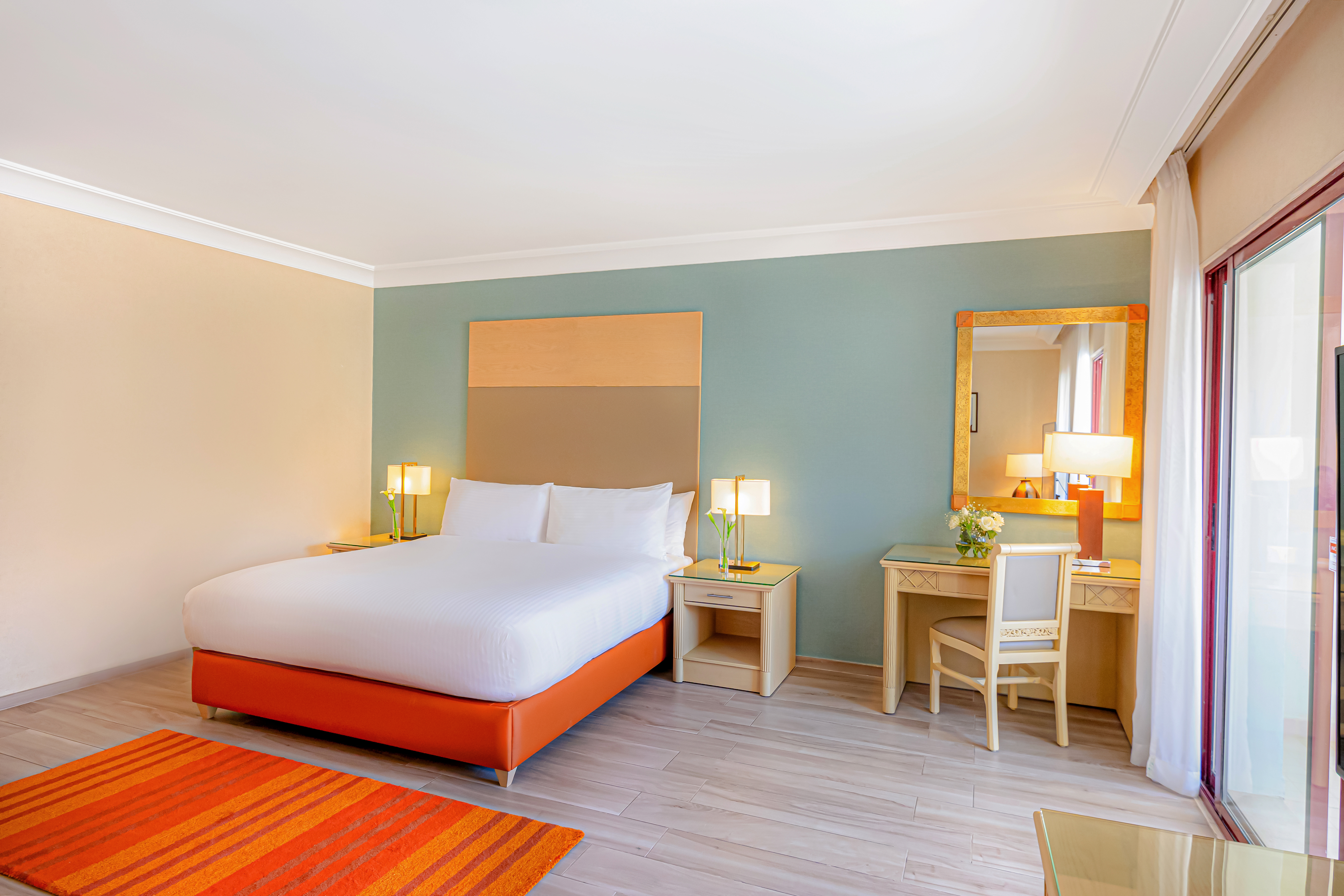 Double Superior King Bed