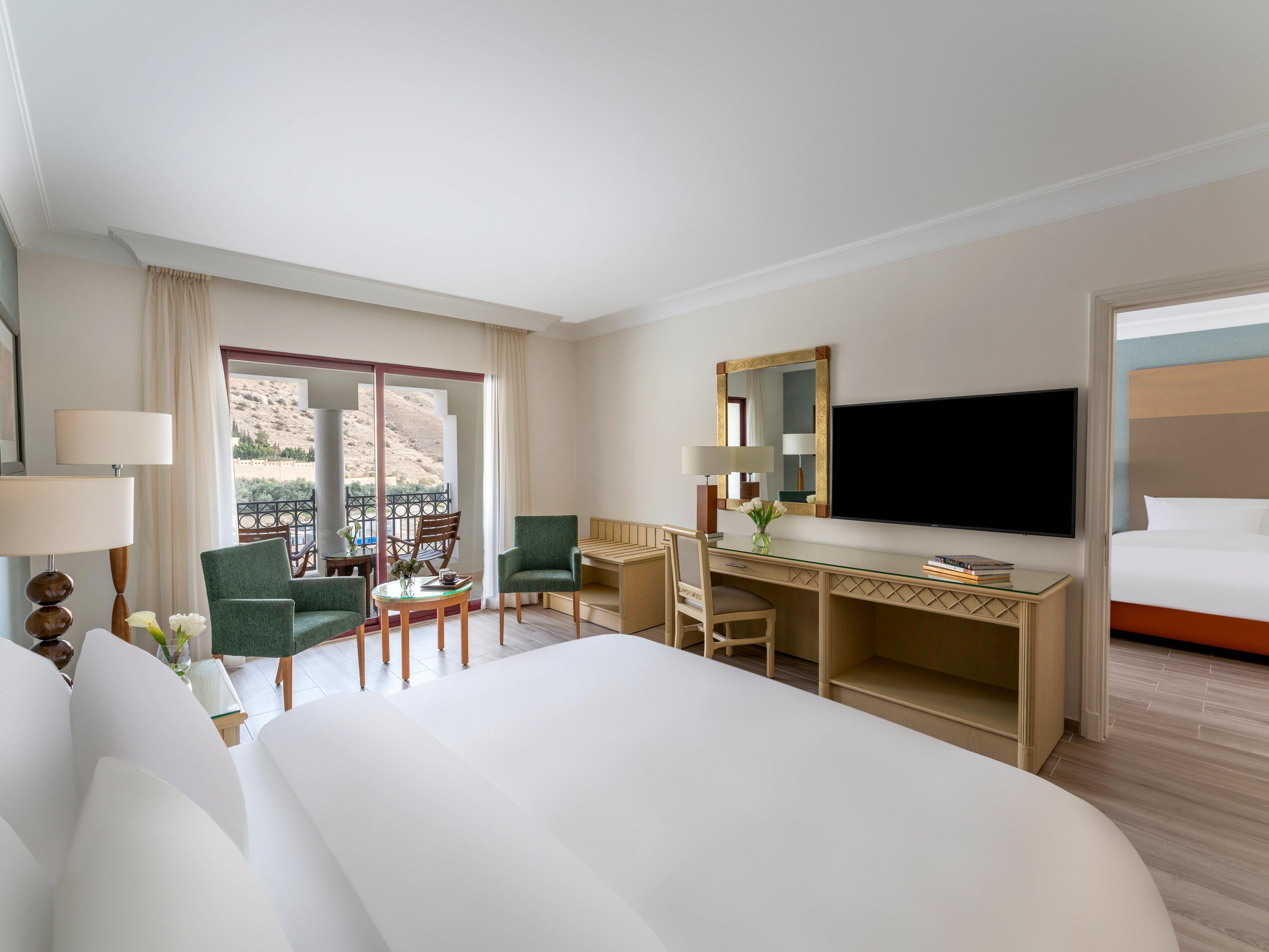 Double Superior King Bed