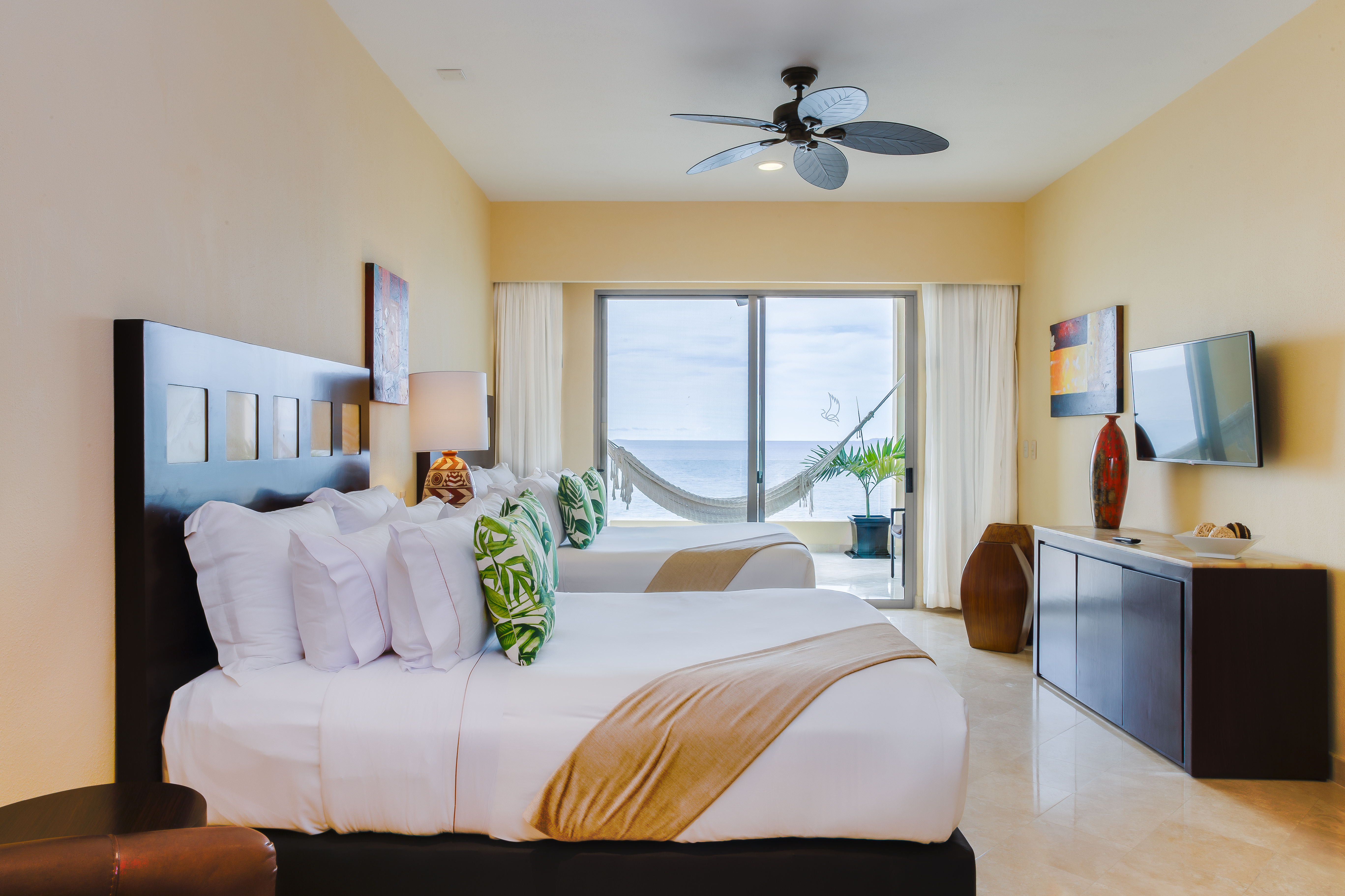Room Deluxe Ocean Front