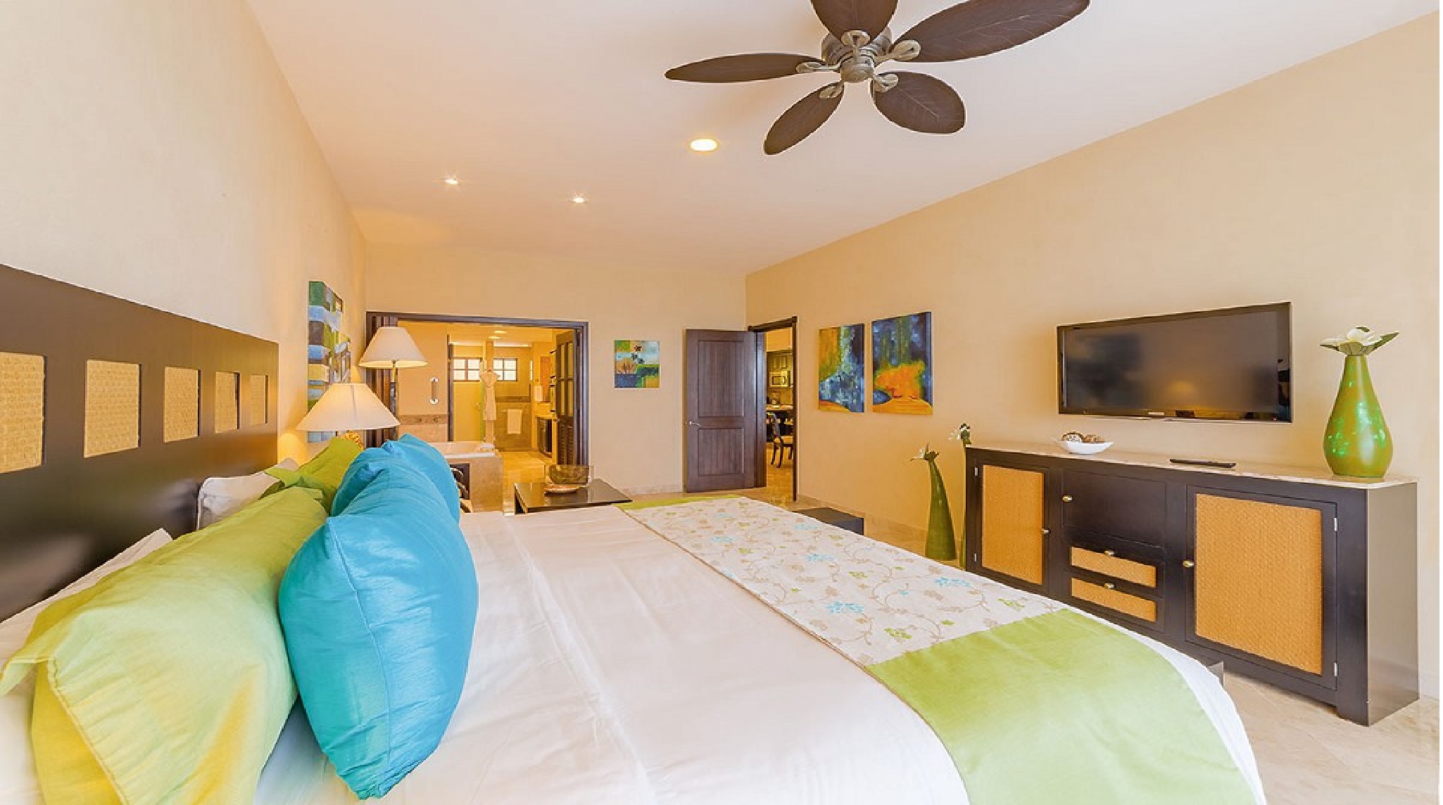 Suite Three Bedrooms