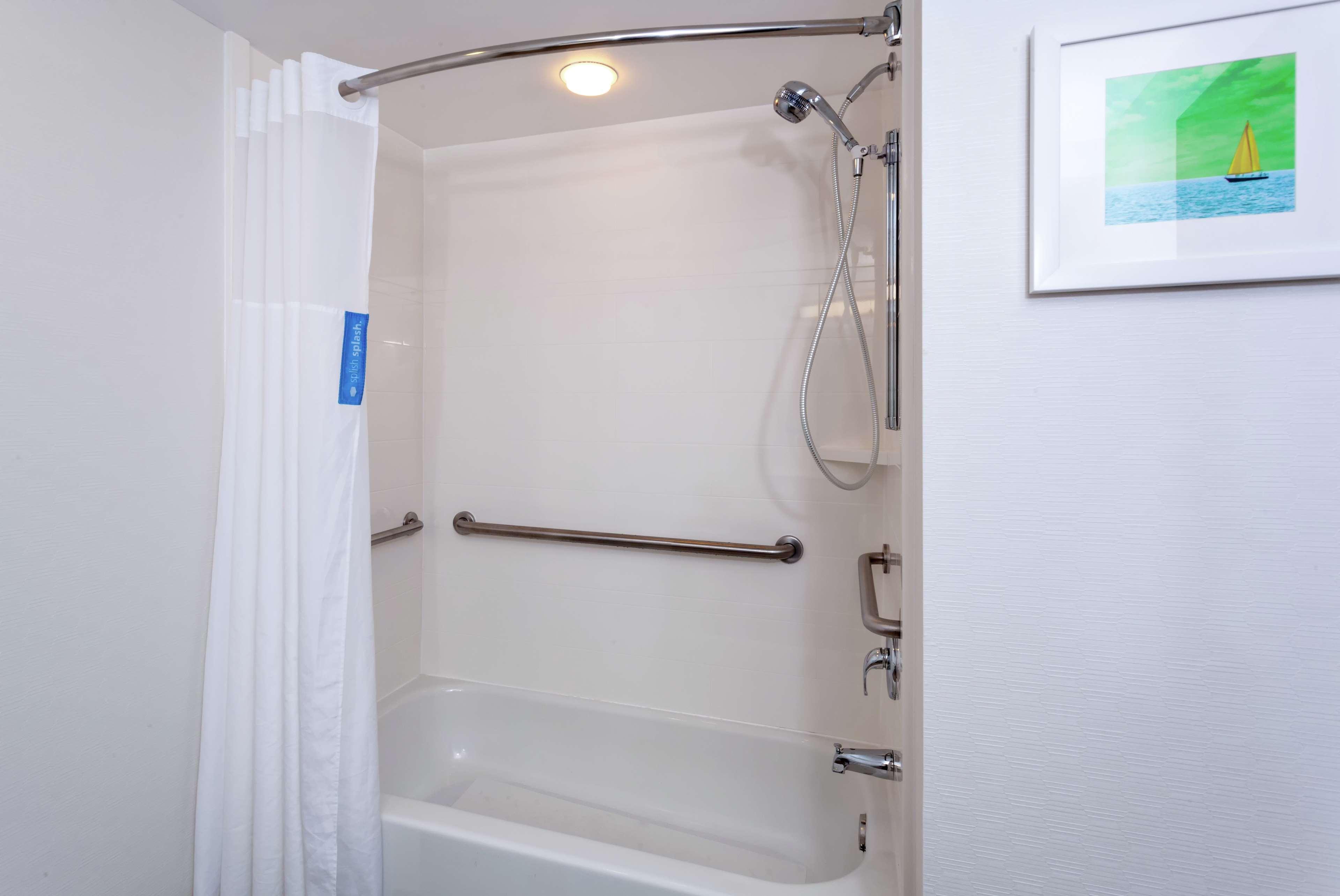 Double Queen Size Bed