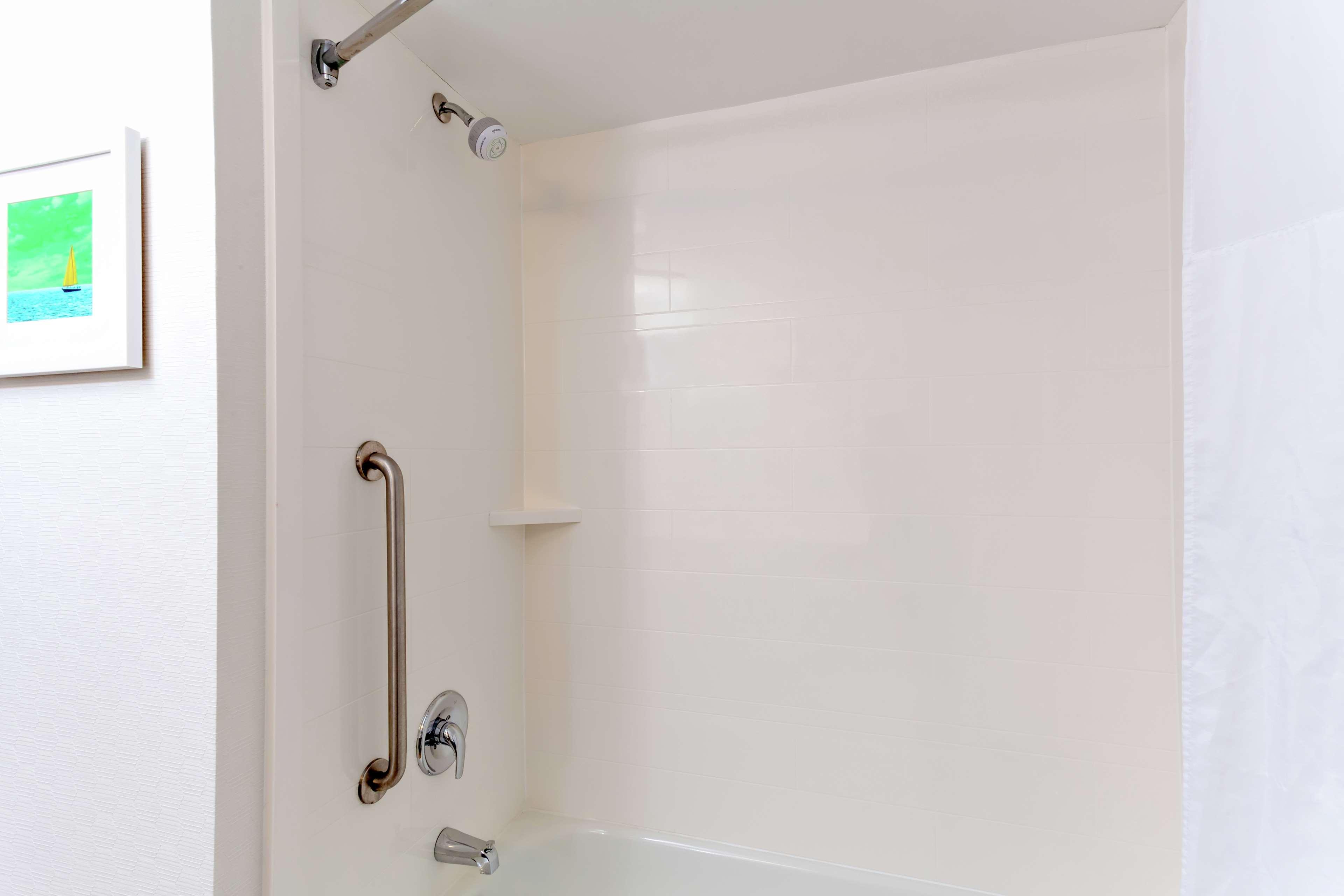 Studio King Size Bed