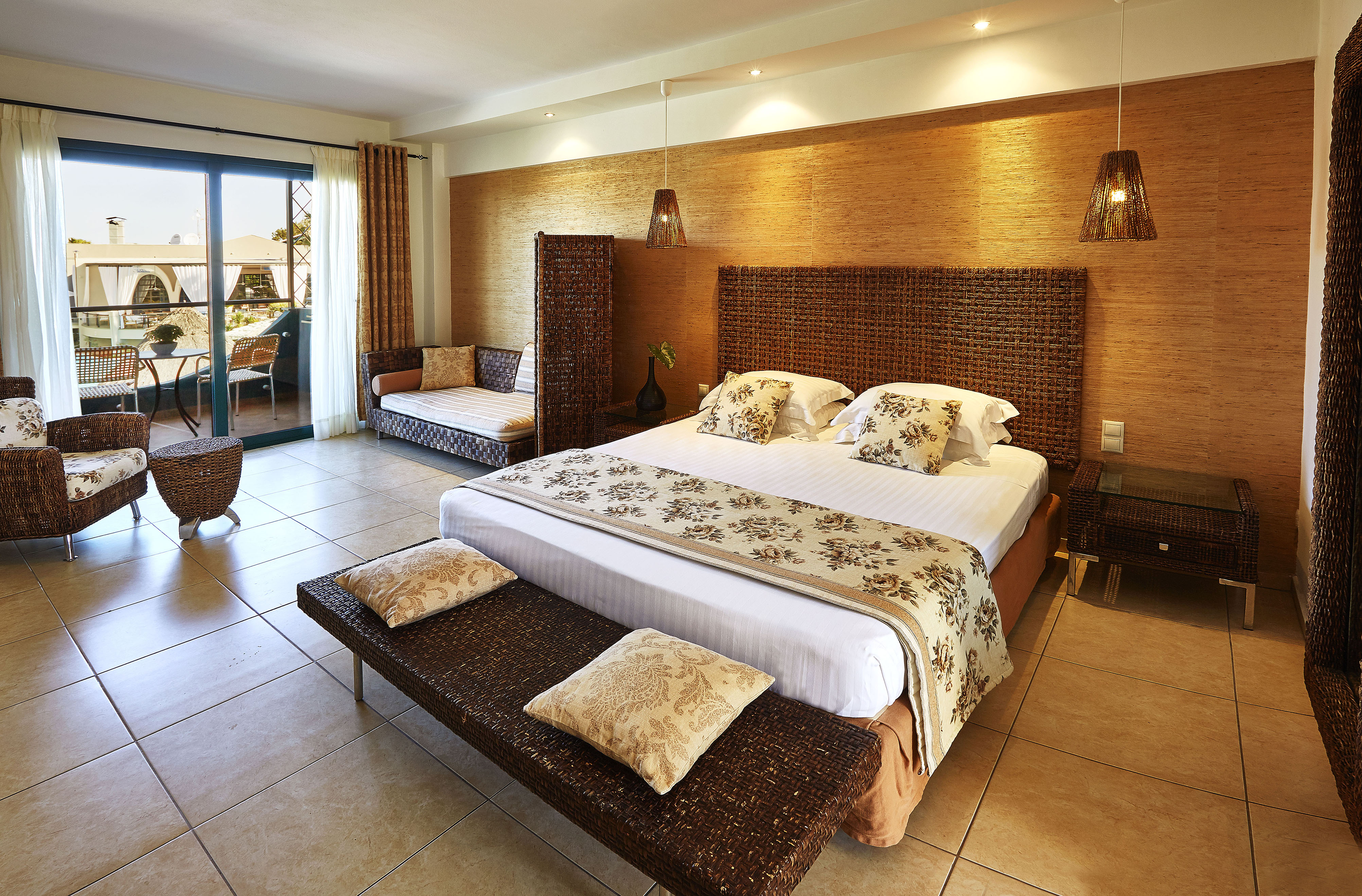 Junior Suite Side Sea View