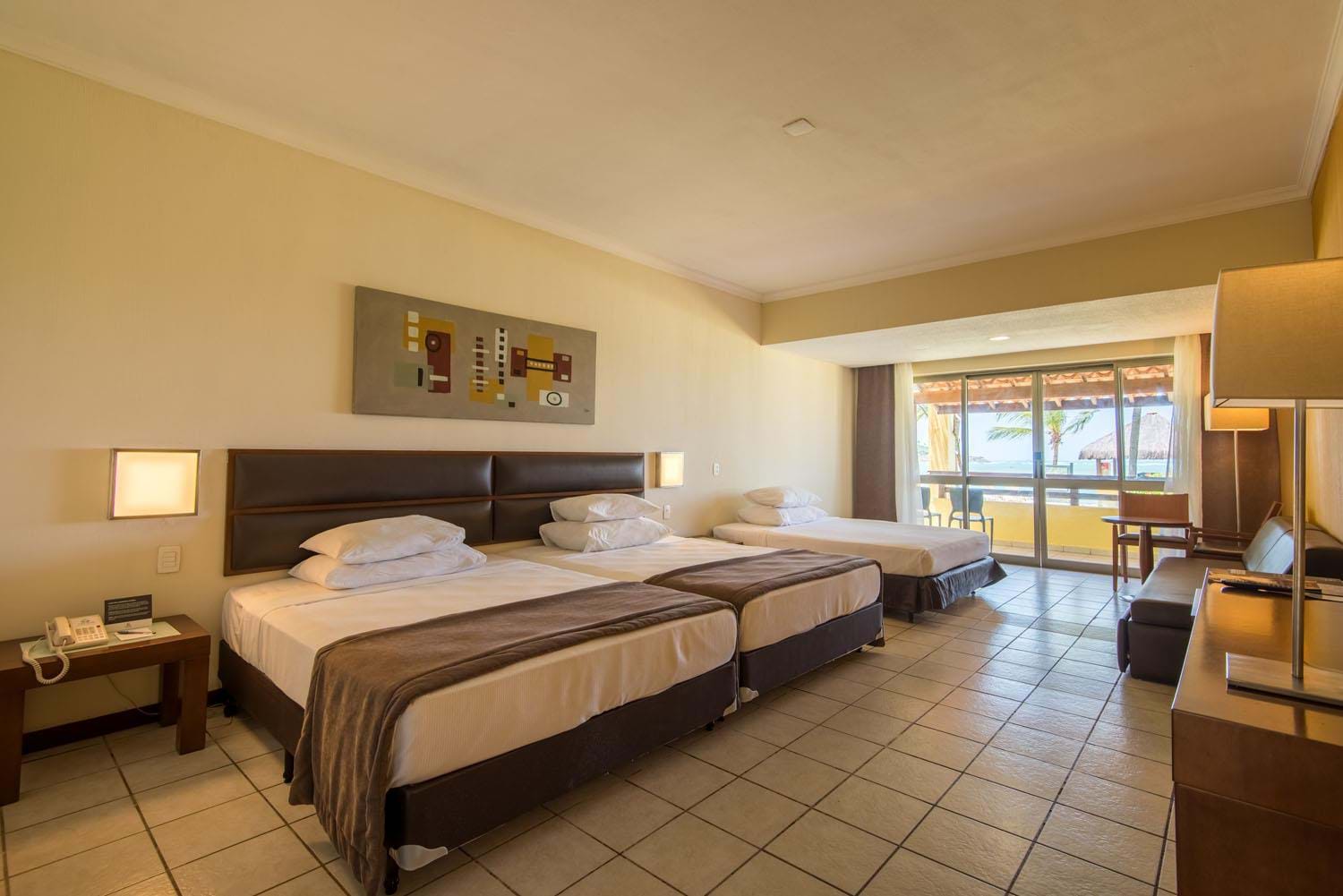 Family Room Capacity 4