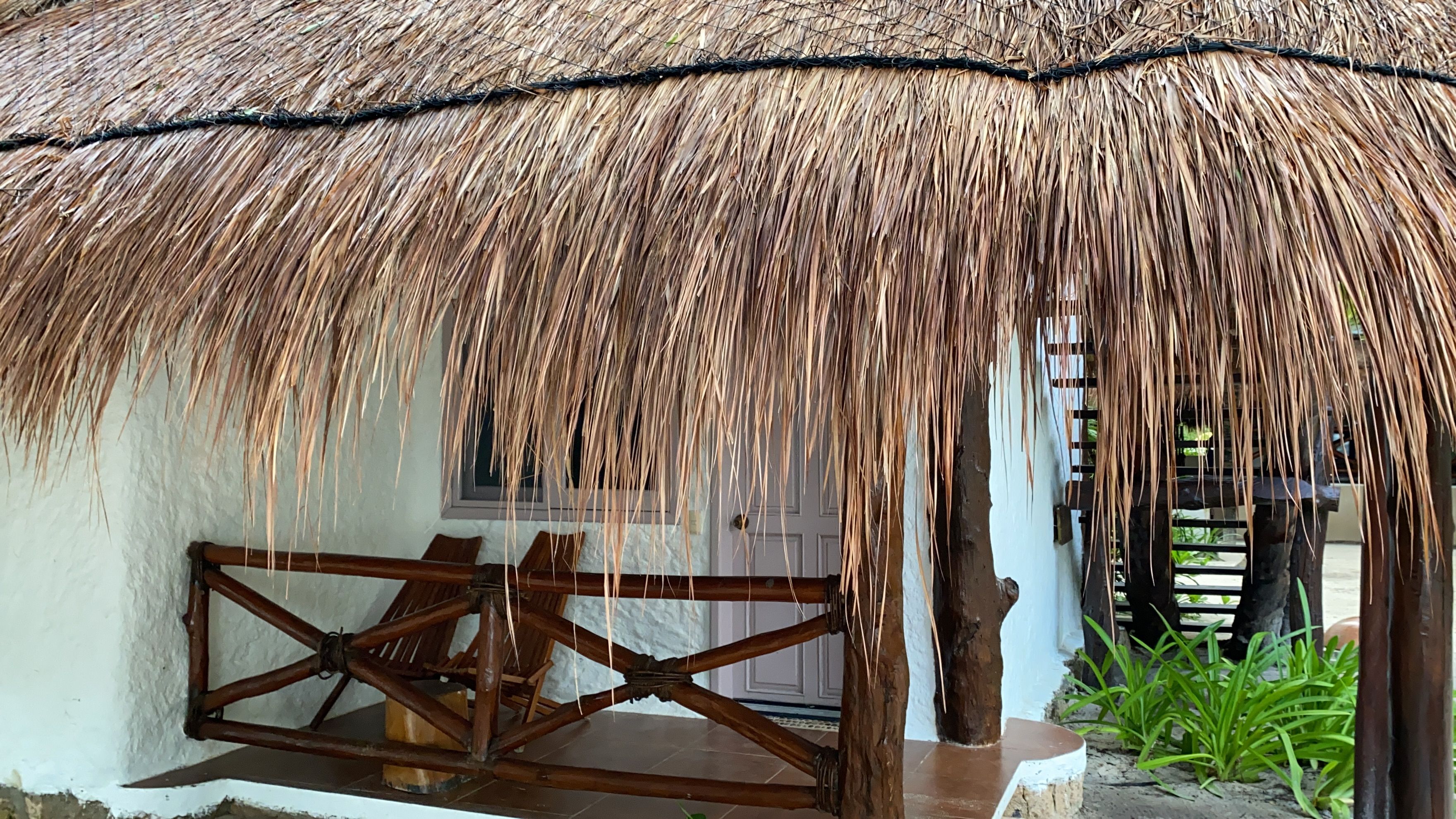 Bungalow Garden View