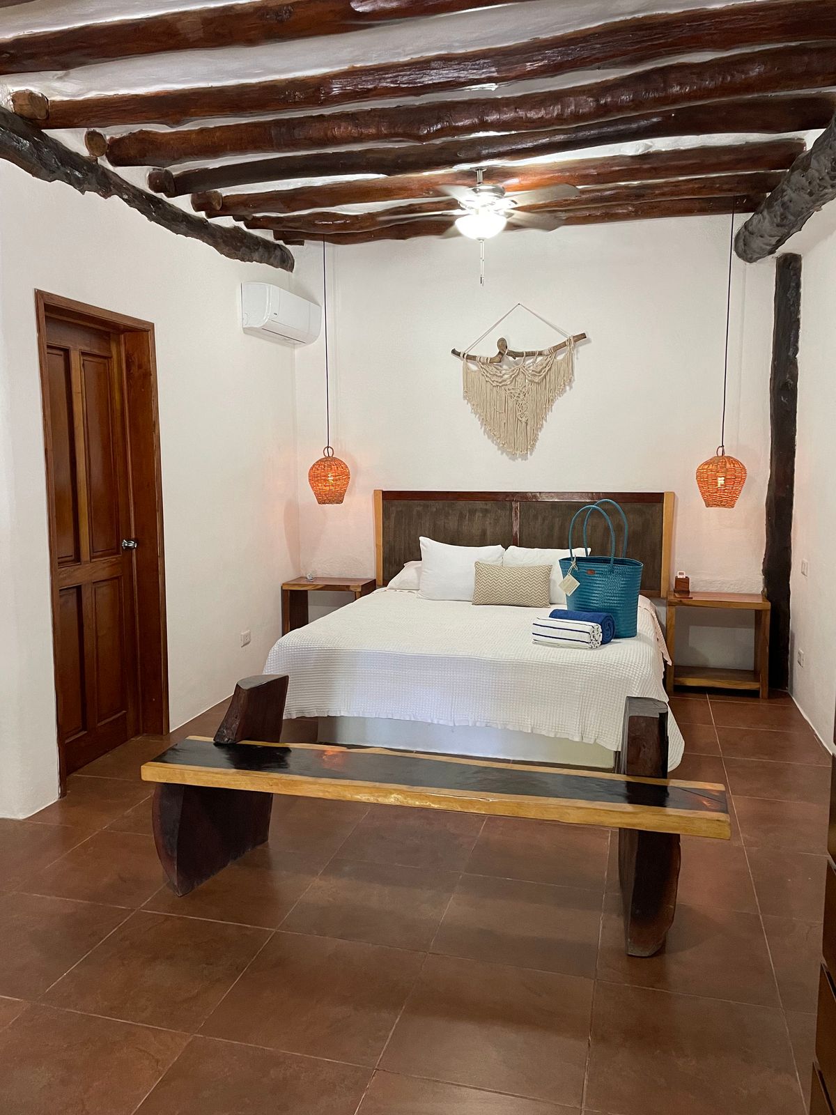 Junior Suite Garden View King Bed