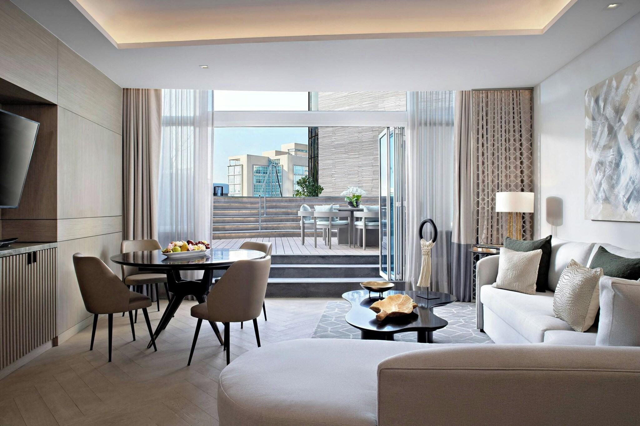 Suite with Private Pool