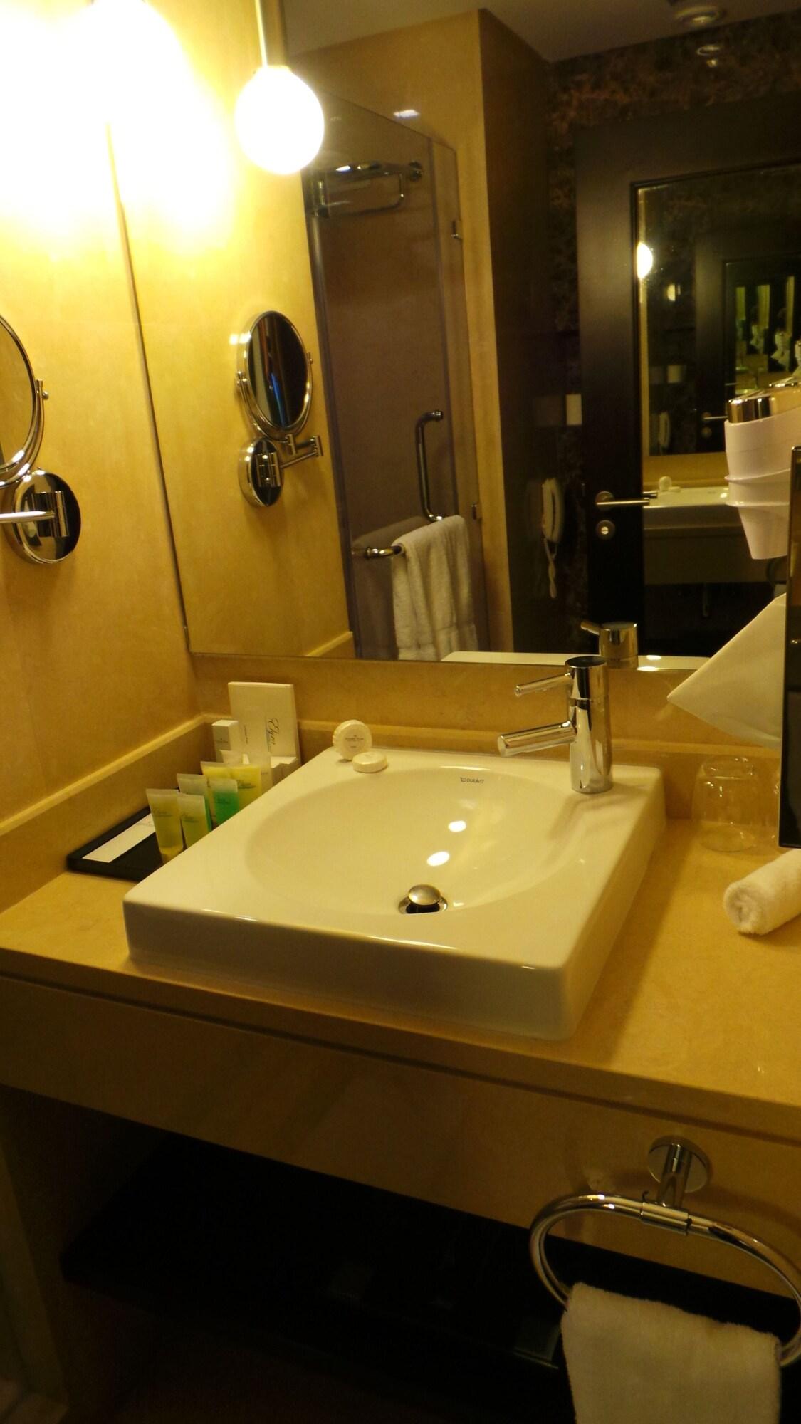 Suite Deluxe Two Beds