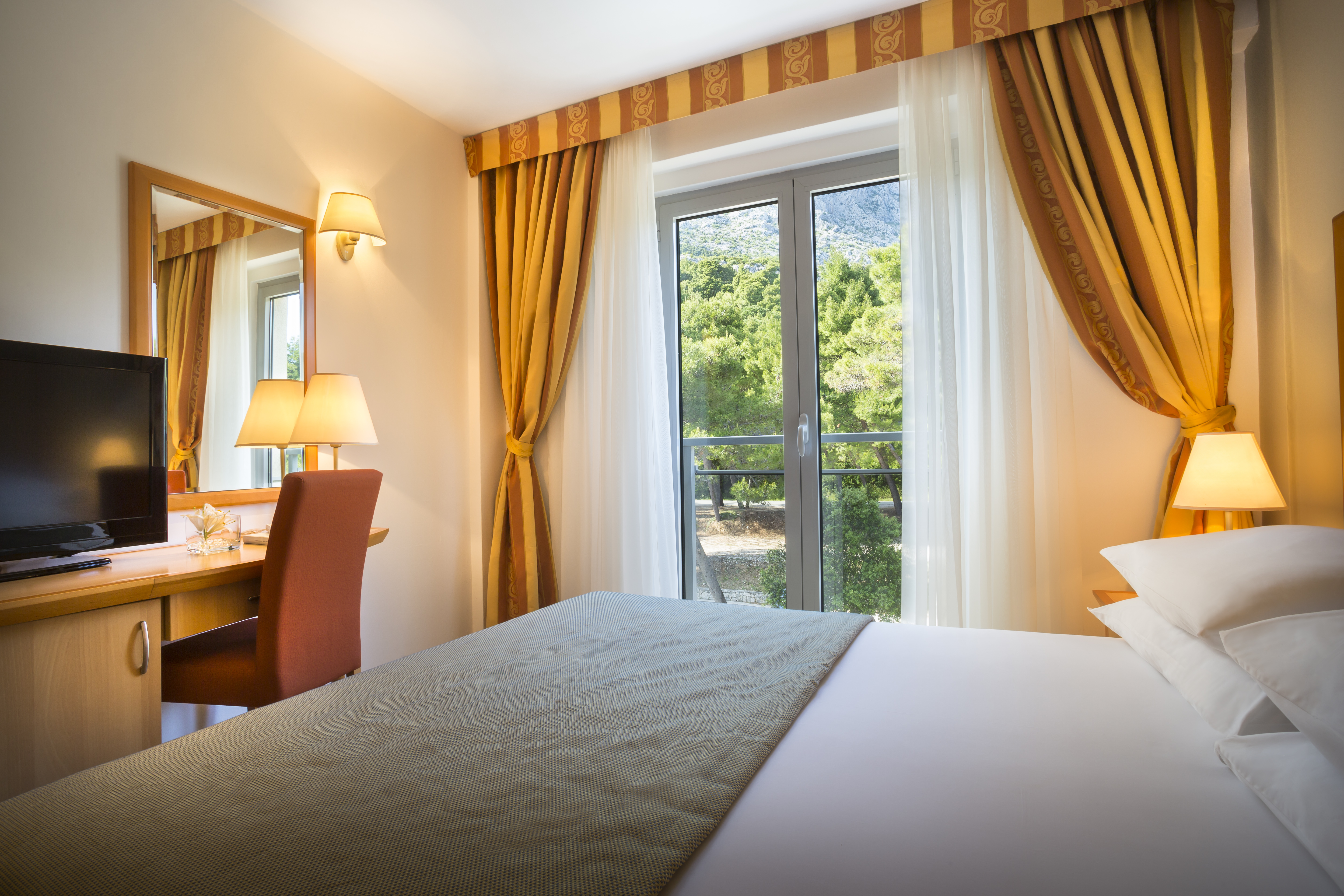 Double Superior Garden View