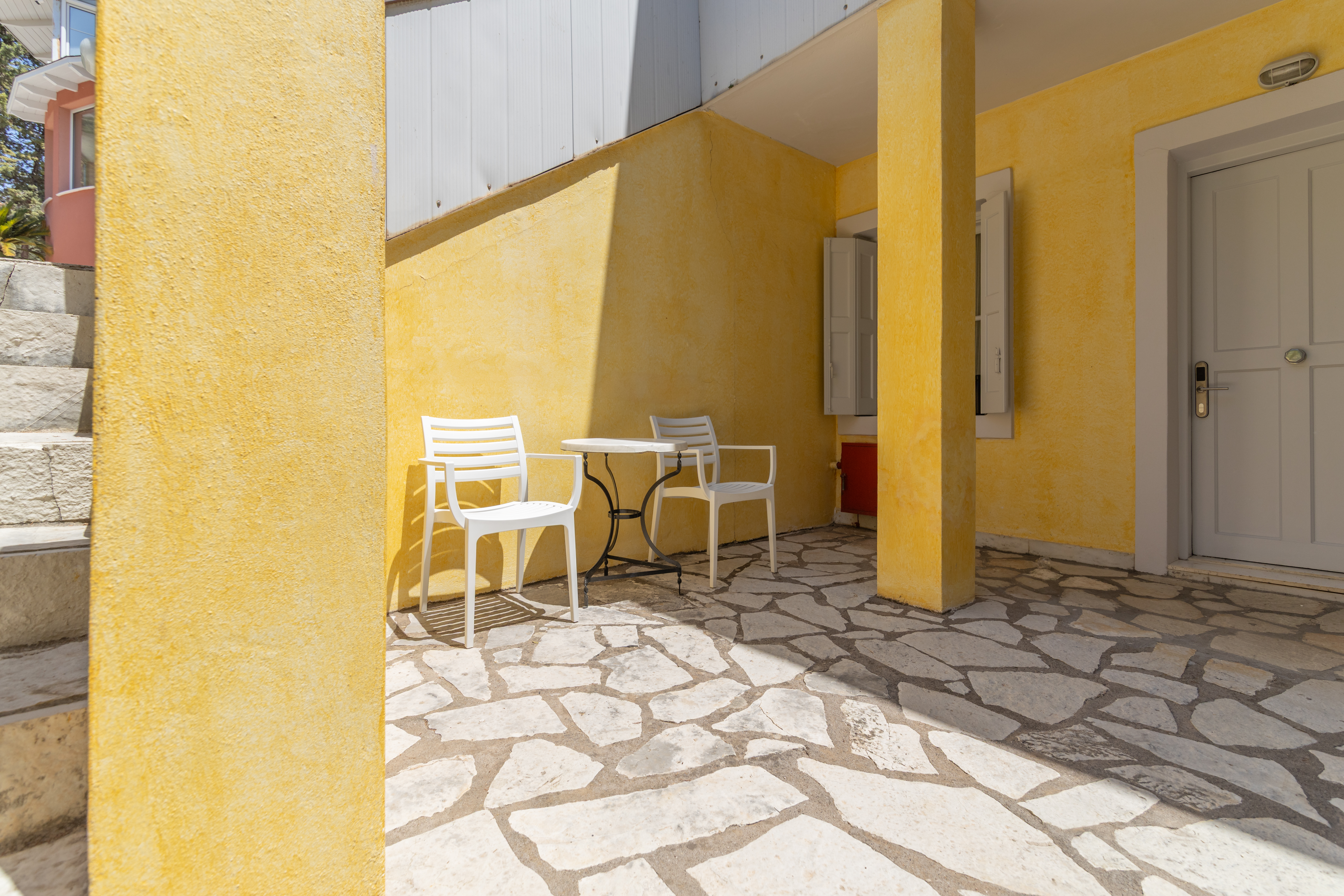 Double or Twin Standard