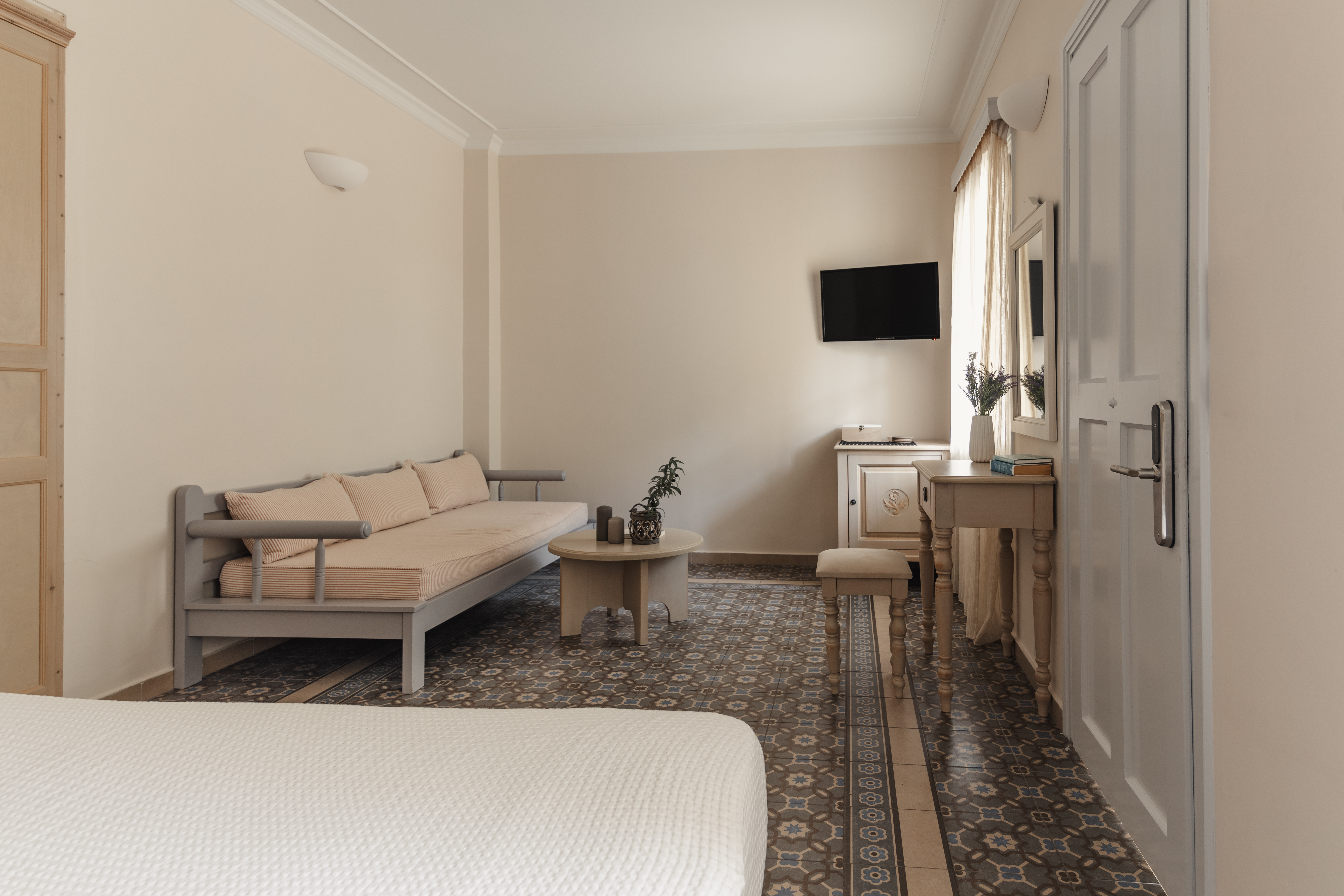 Double or Twin Standard