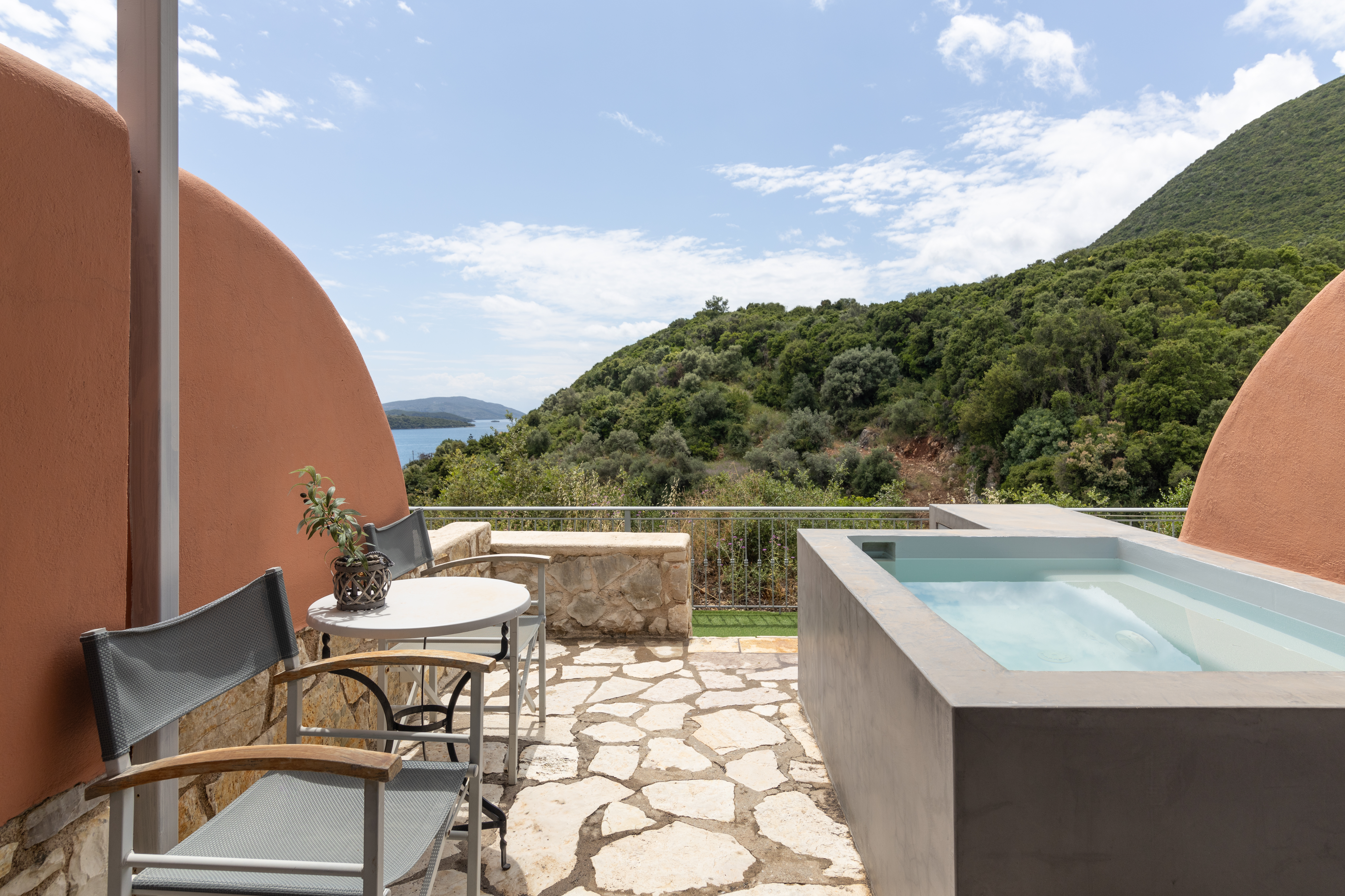 Junior Suite with Jacuzzi with Views