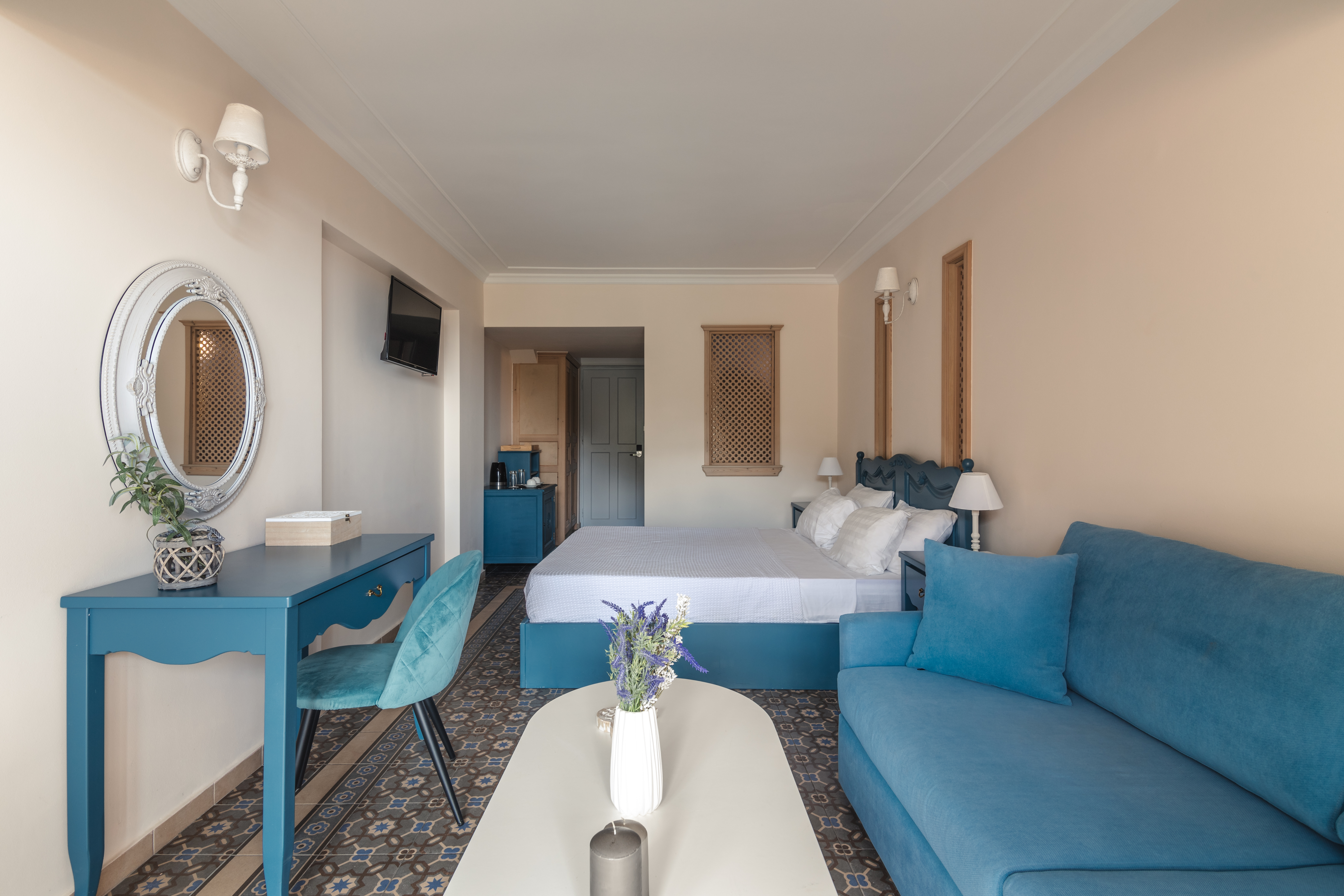 Junior Suite with Jacuzzi with Views