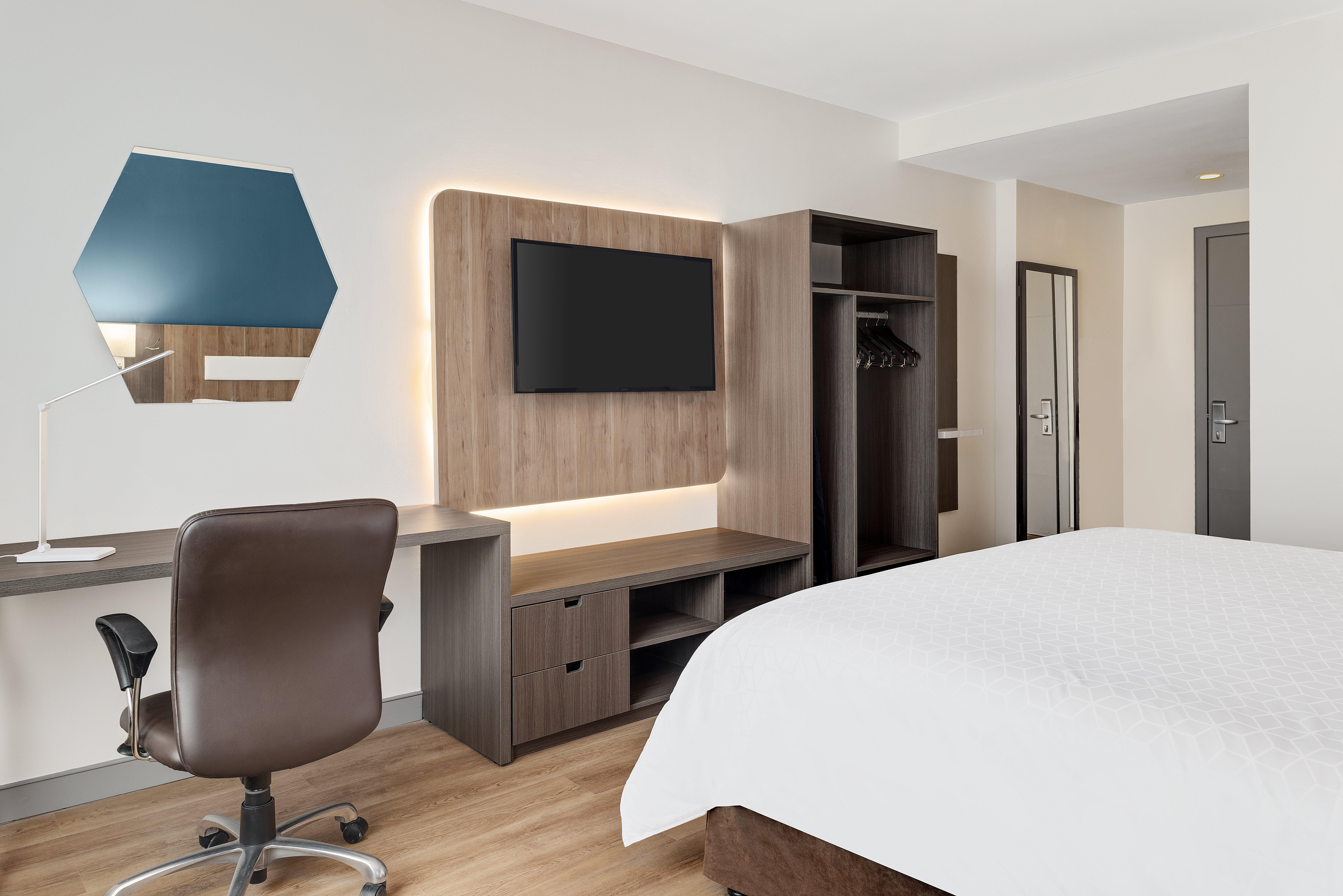 Double King Size Bed