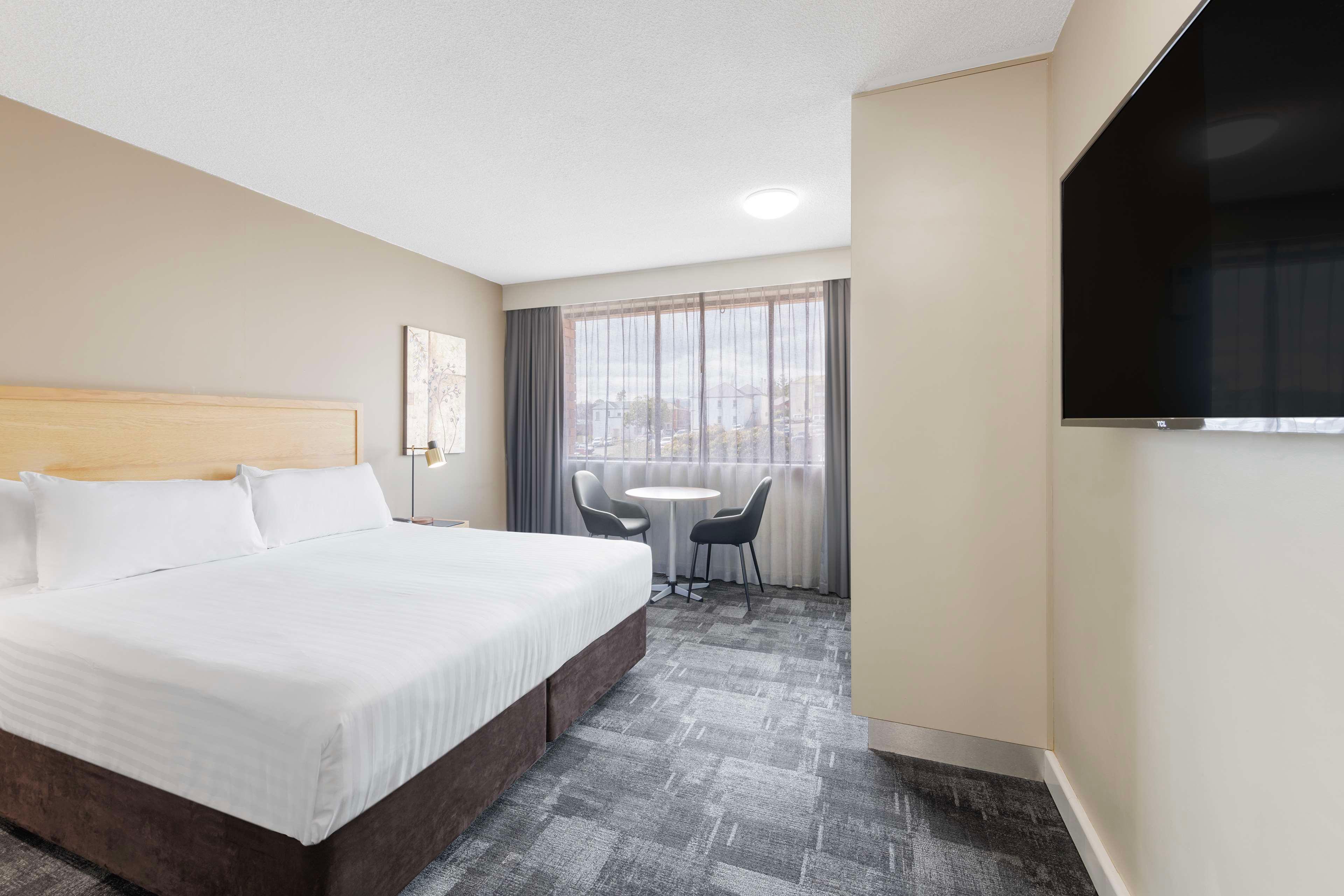 Double King Bed Non Smoking