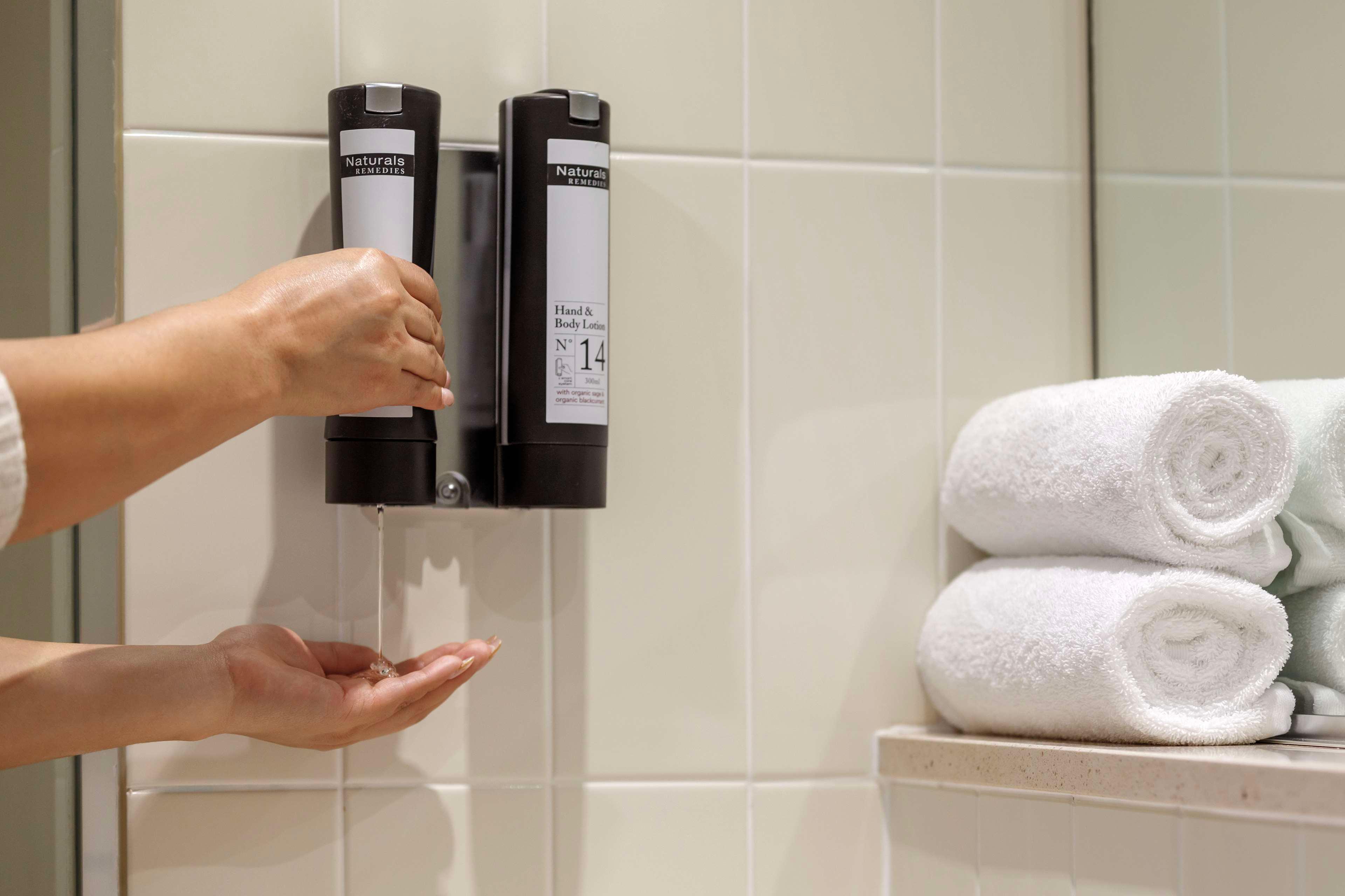 Double Deluxe King Bed