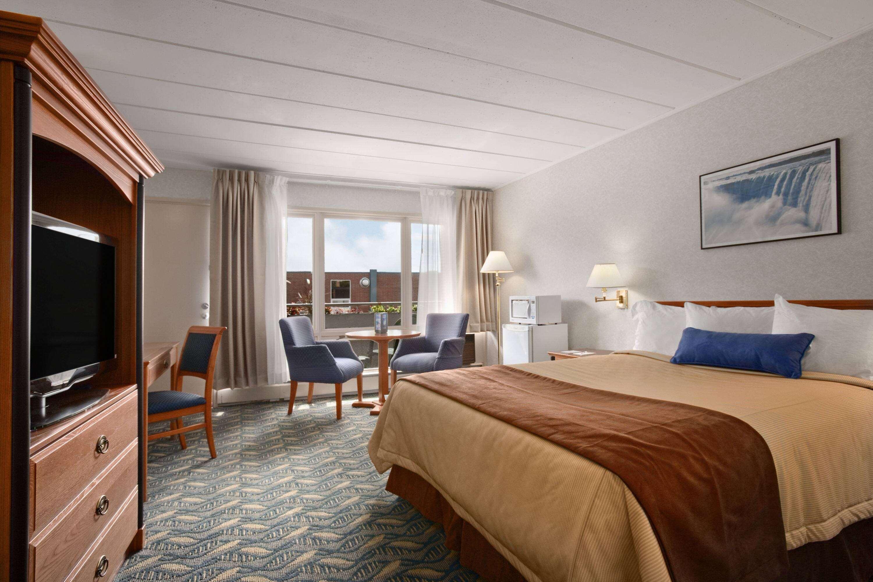 Double King Bed Non Smoking