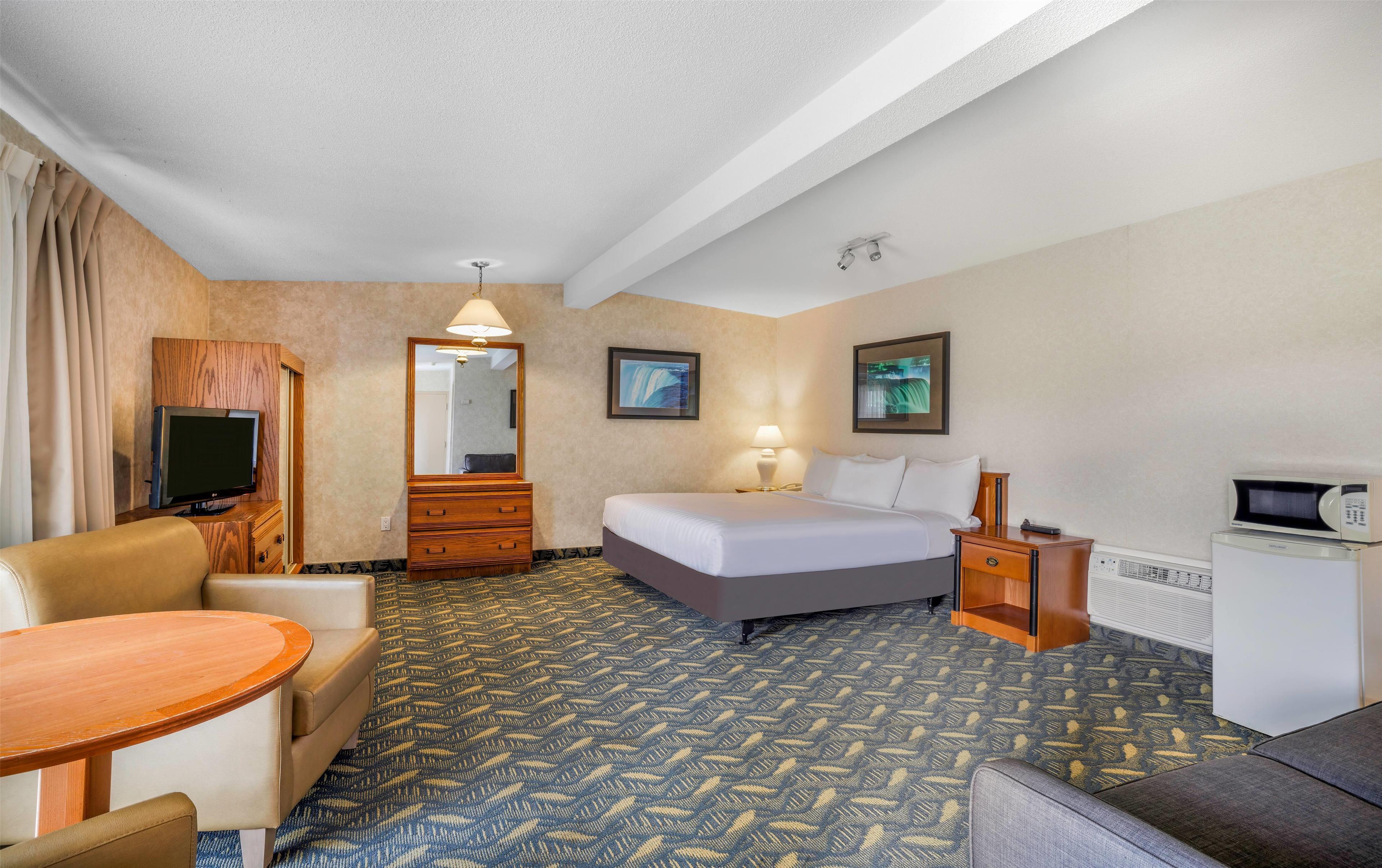 Double King Bed Non Smoking