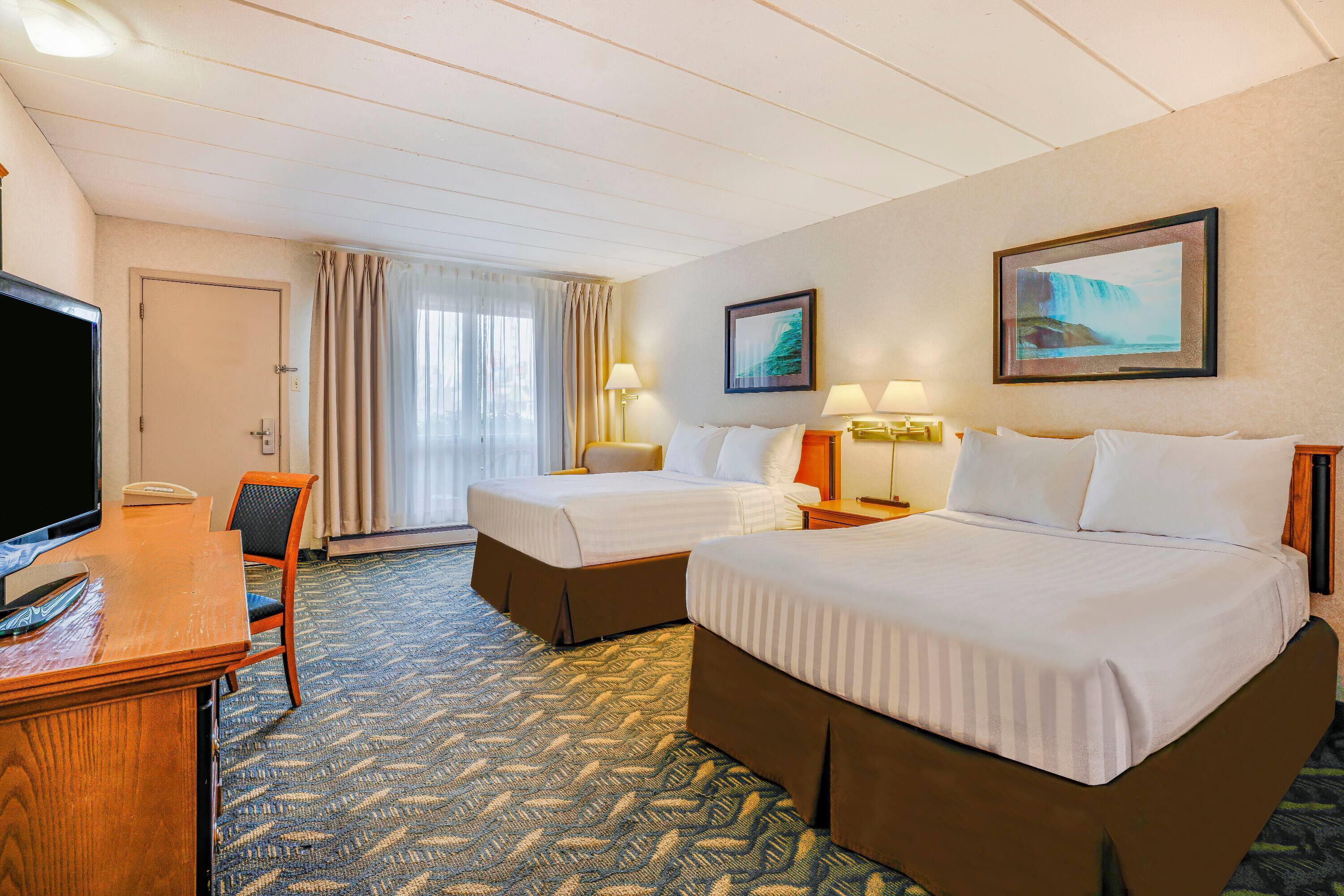 Quadruple Two Double Beds