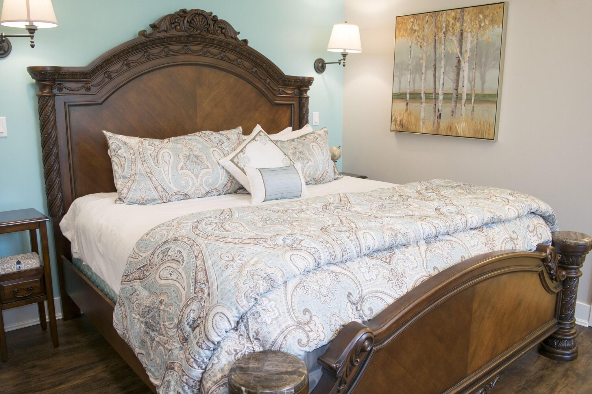 Double Deluxe King Bed