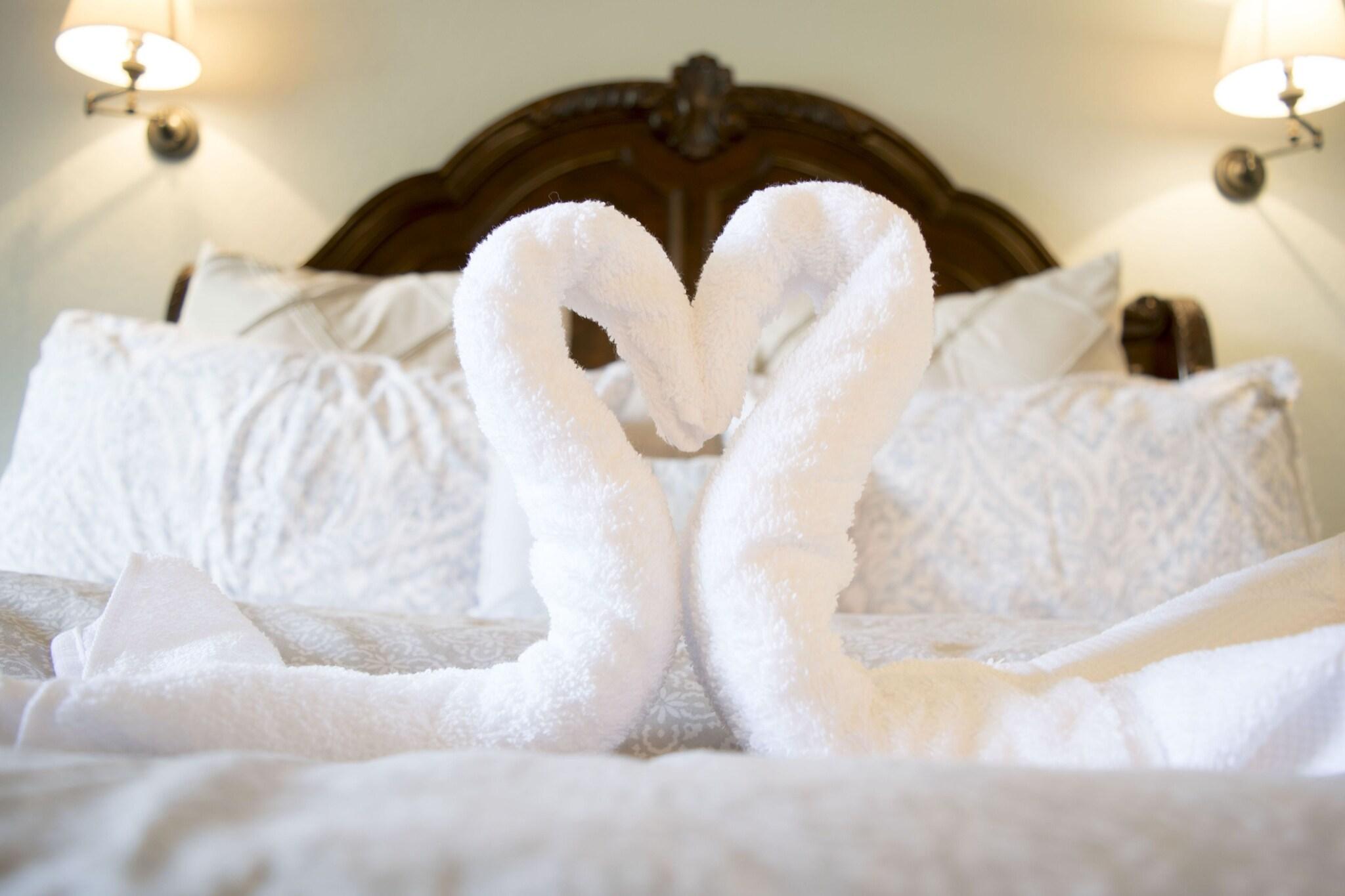 Double Deluxe King Bed